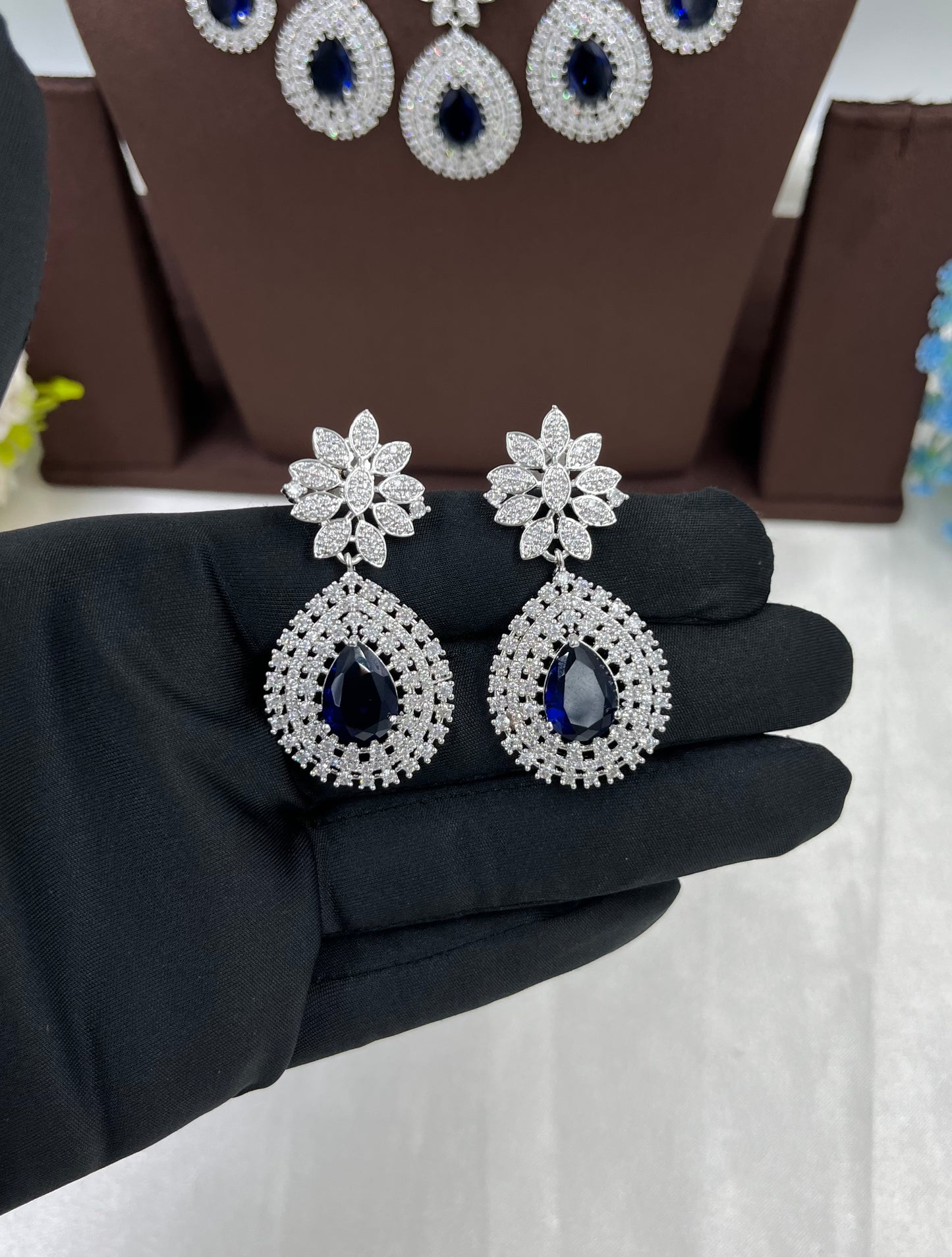 American Floral Drop Necklace Set (Small)