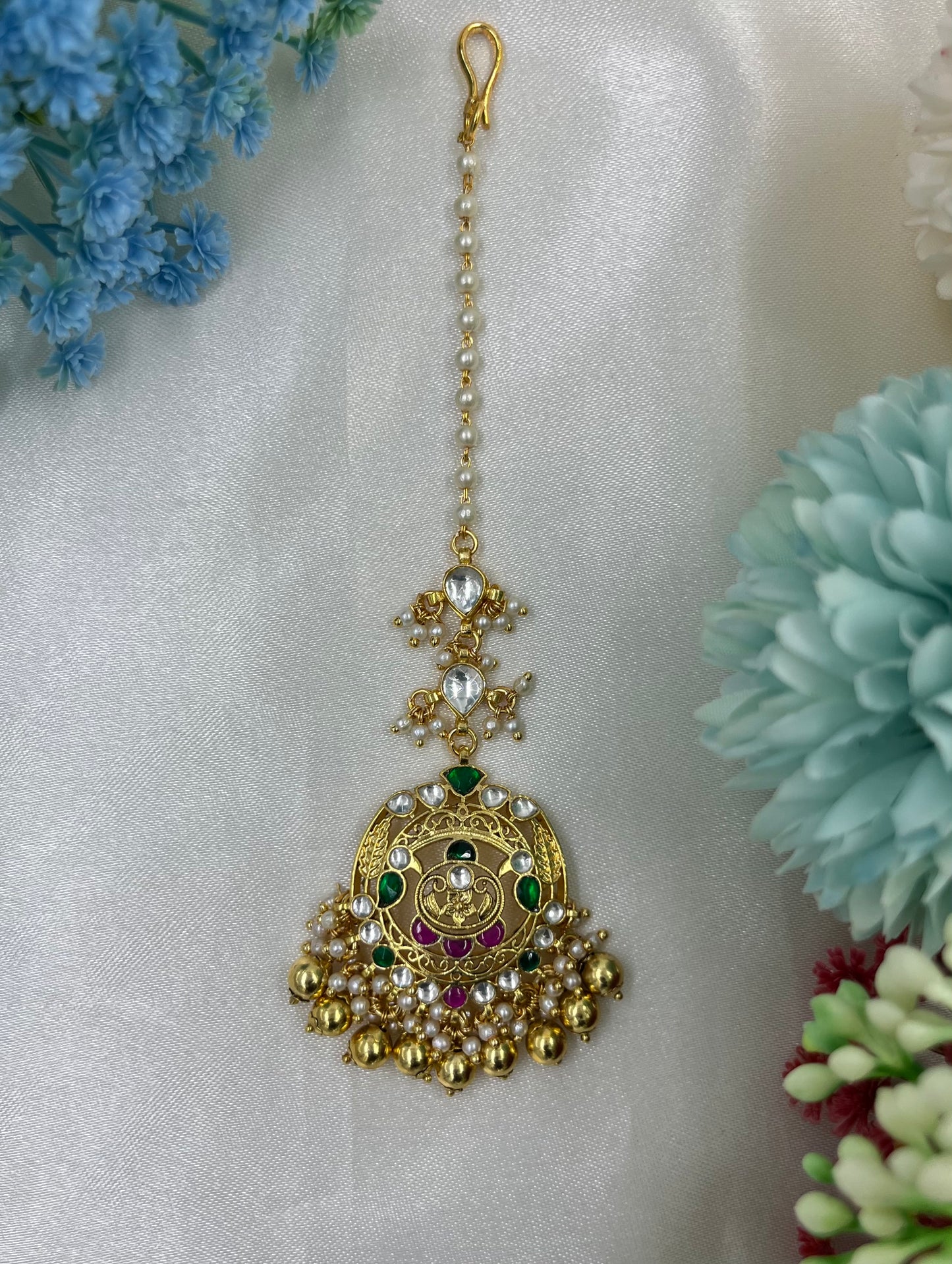 Saanvika Pachi Kundan Mang Tika
