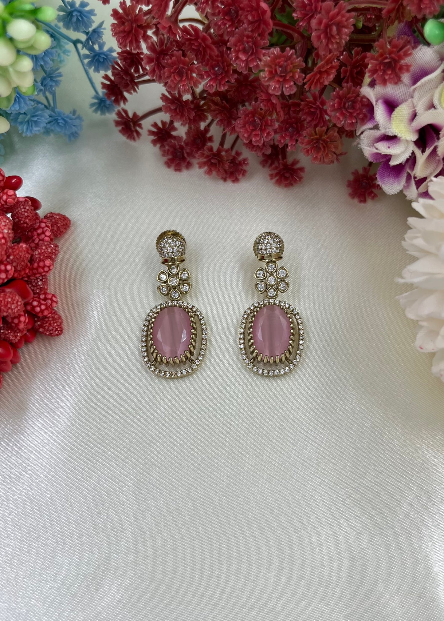 Nisa Premium Victorian Earing