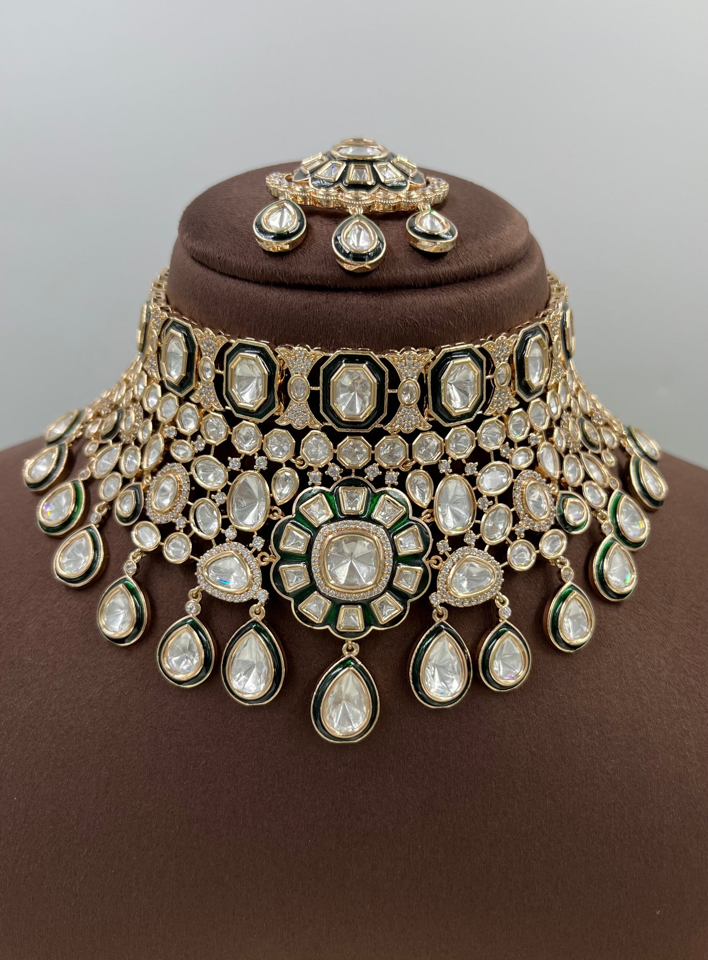 Gowri Premium Moissanite Choker