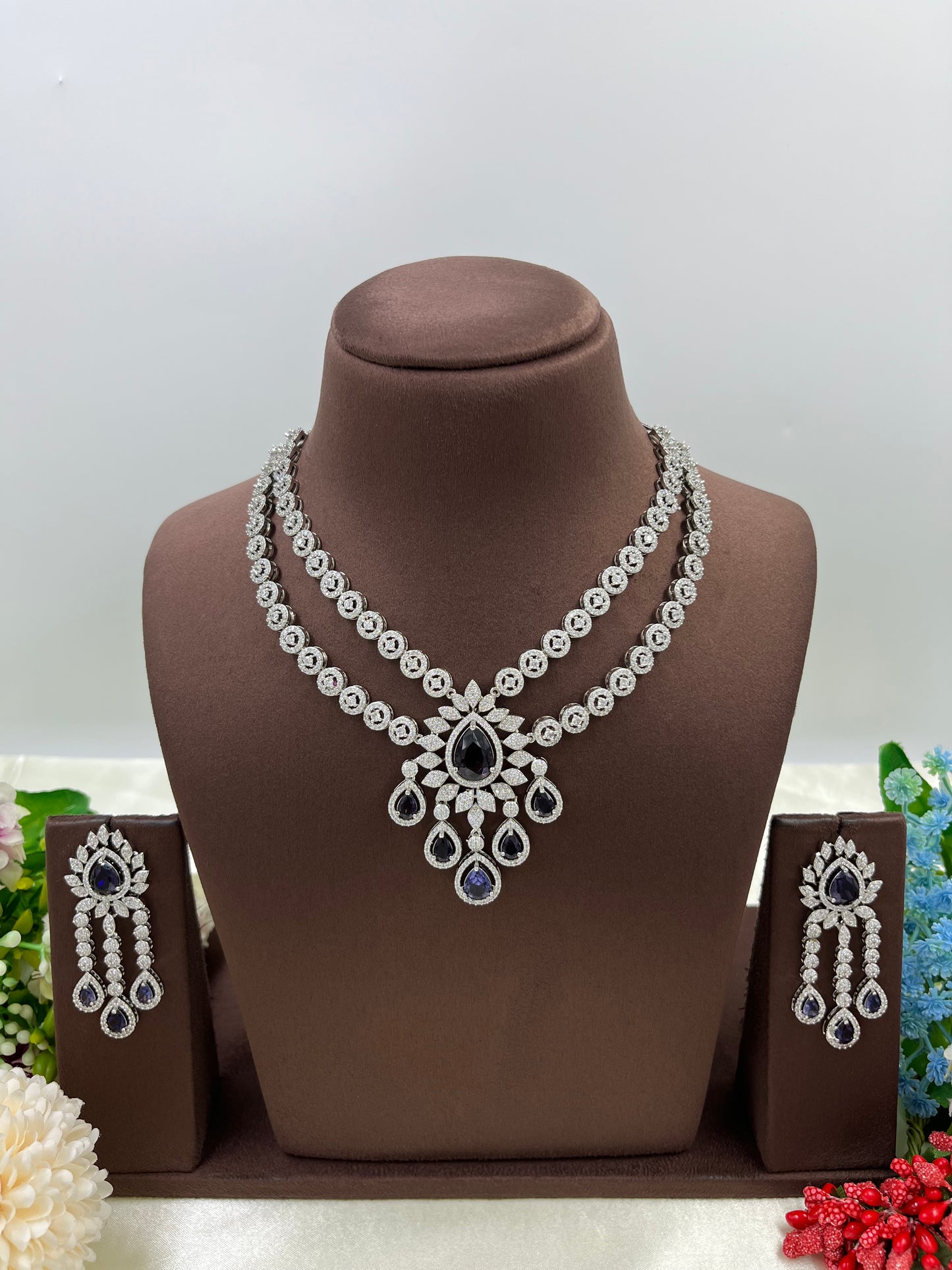 Diva Floral Drop Necklace Set