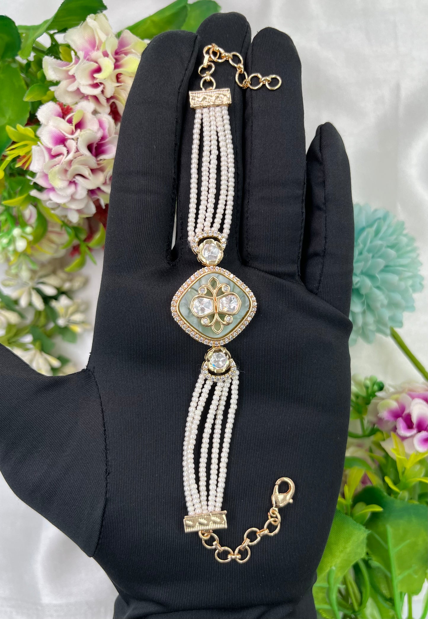 Trushine Pearl Bracelet