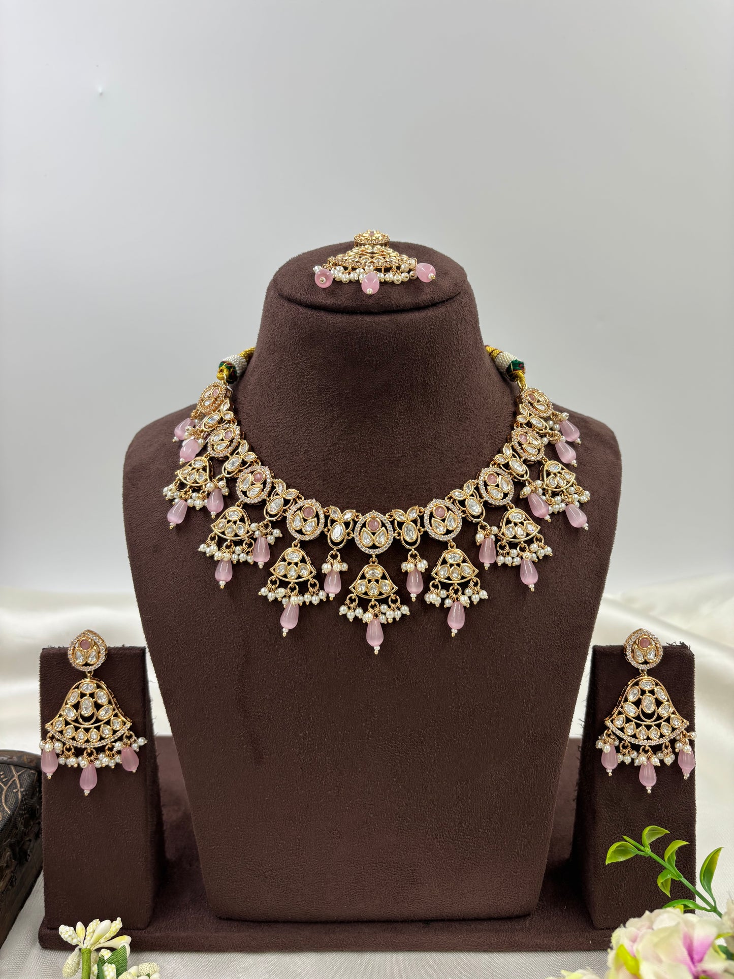 LISA MOISSANITE KUNDAN PEARL NECKLACE SET