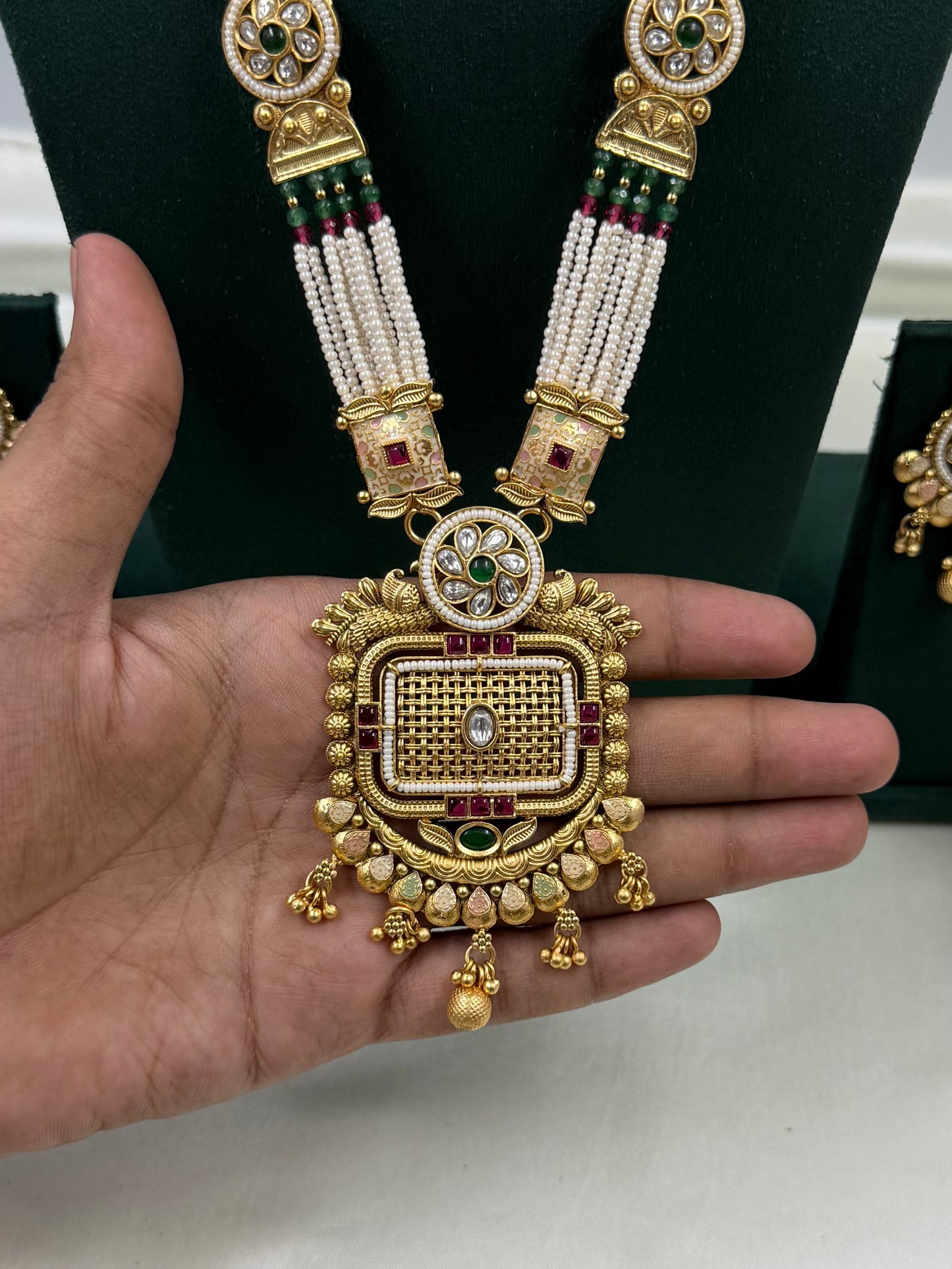 Anushka Traditional Long Necklace