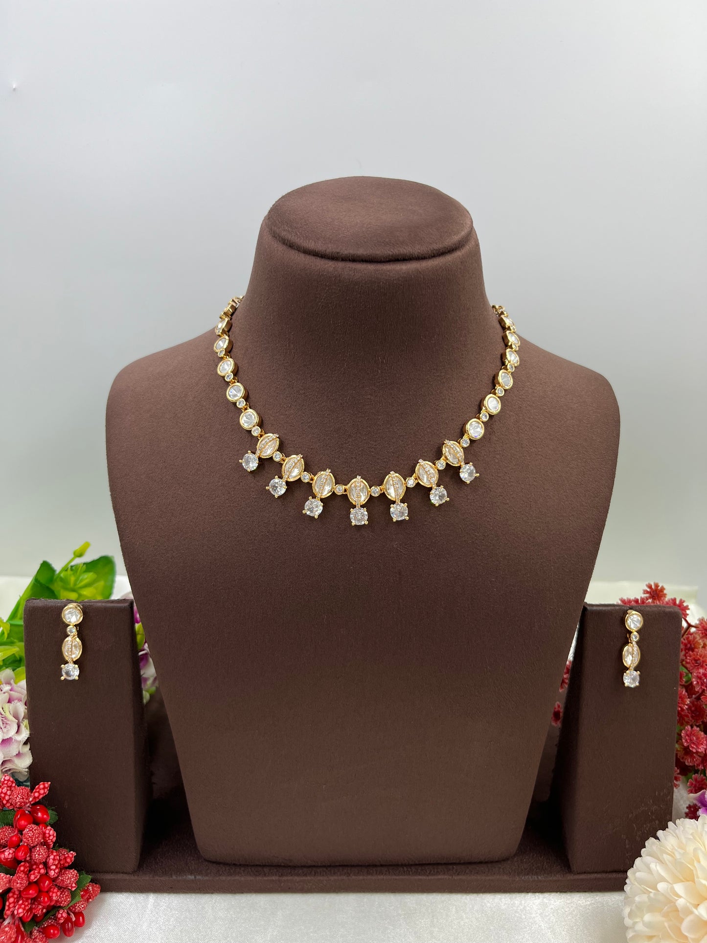 Shreya Moissanite Necklace