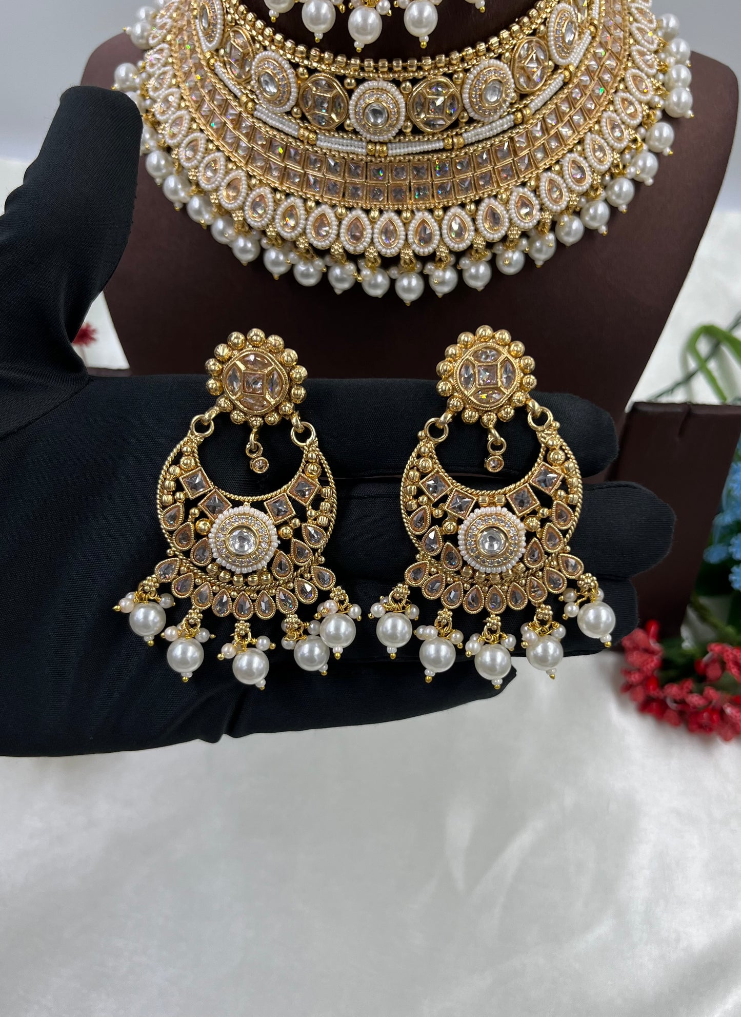 Amala Traditional Choker