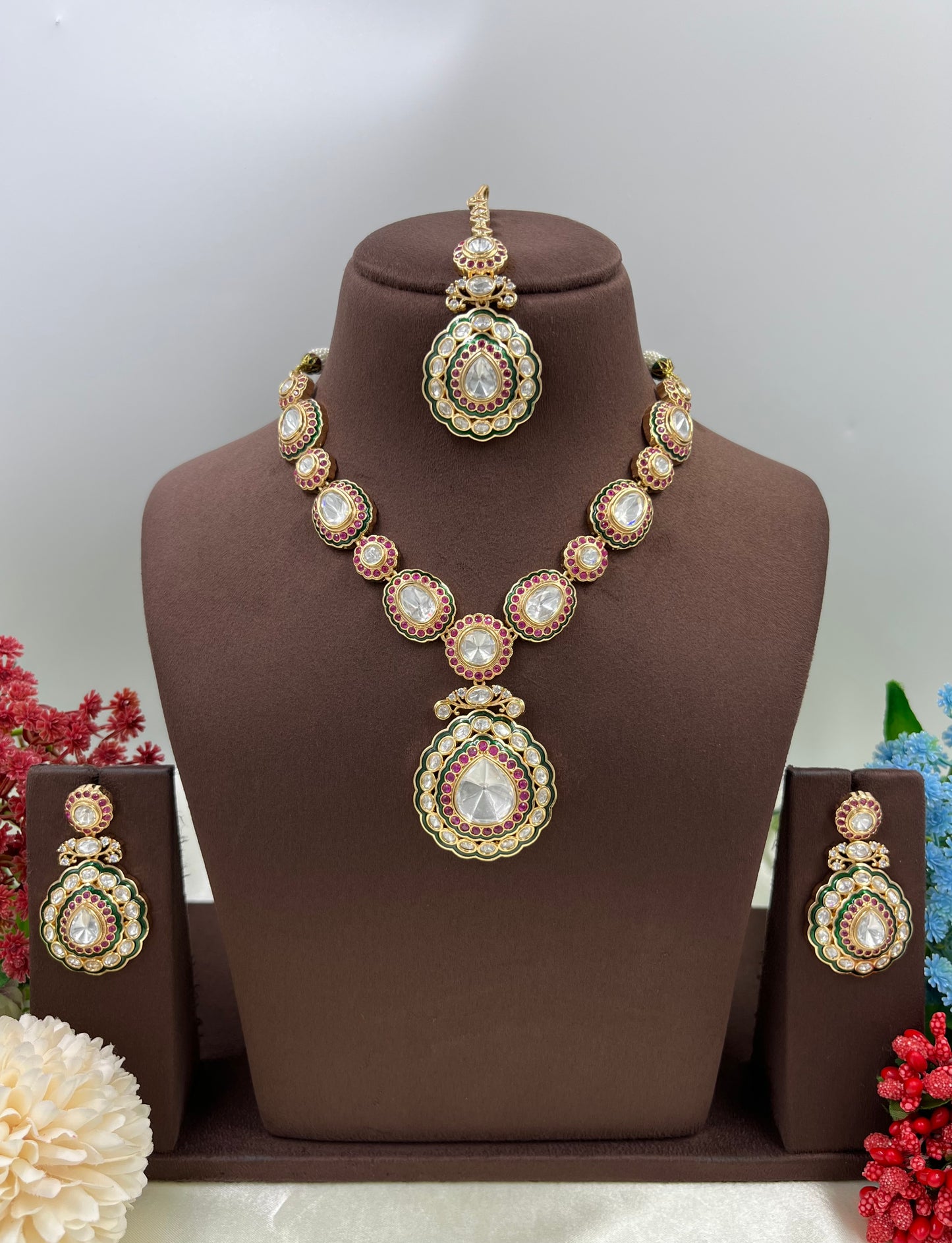 Inaya Moissanite Kundan Necklace