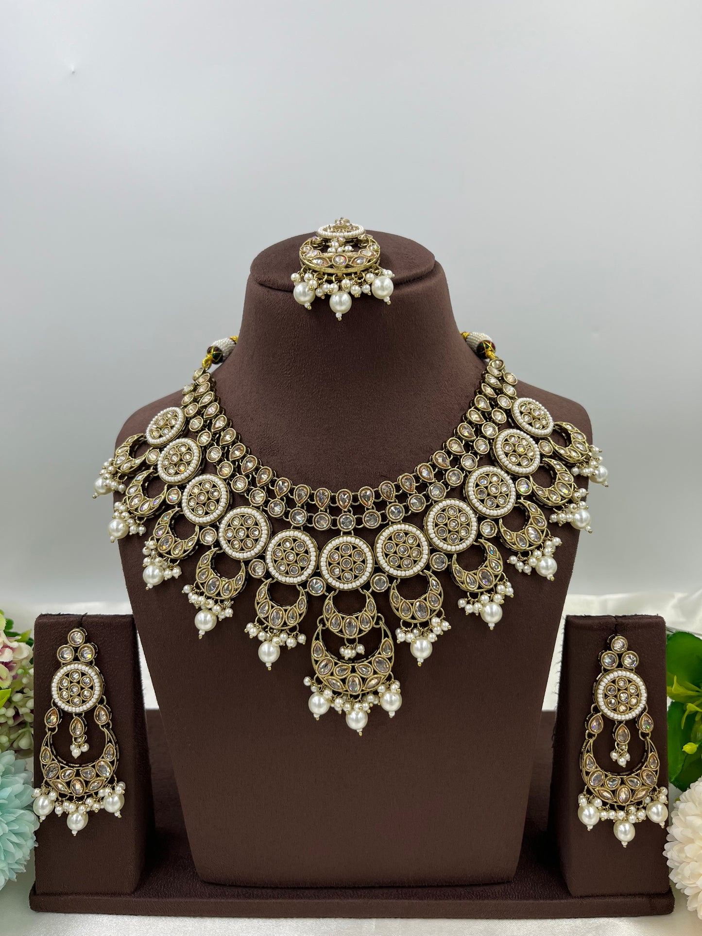 Jashn Premium Victorian Ad Necklace