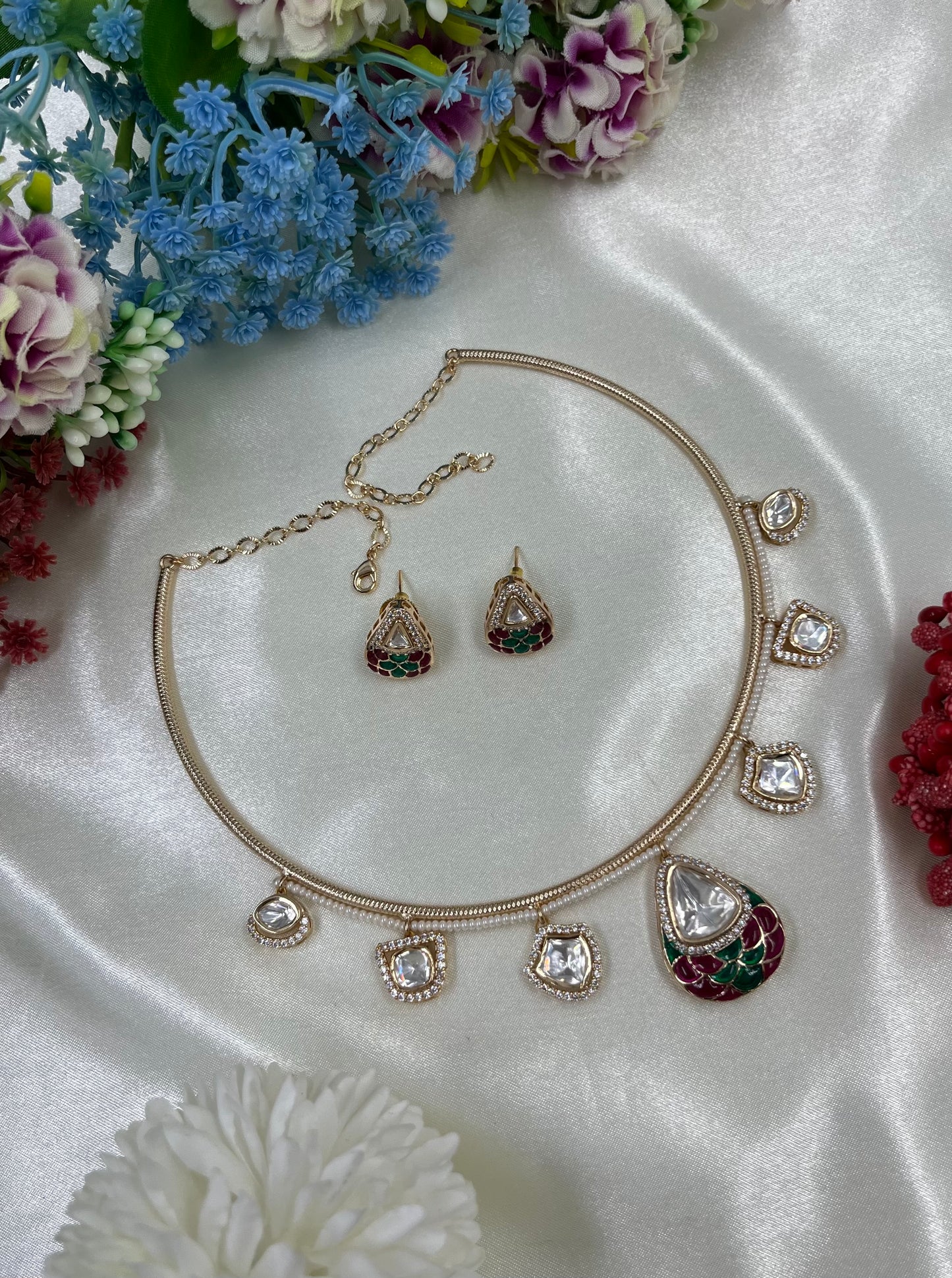 Bhanu Moissanite Premium Hasli Necklace