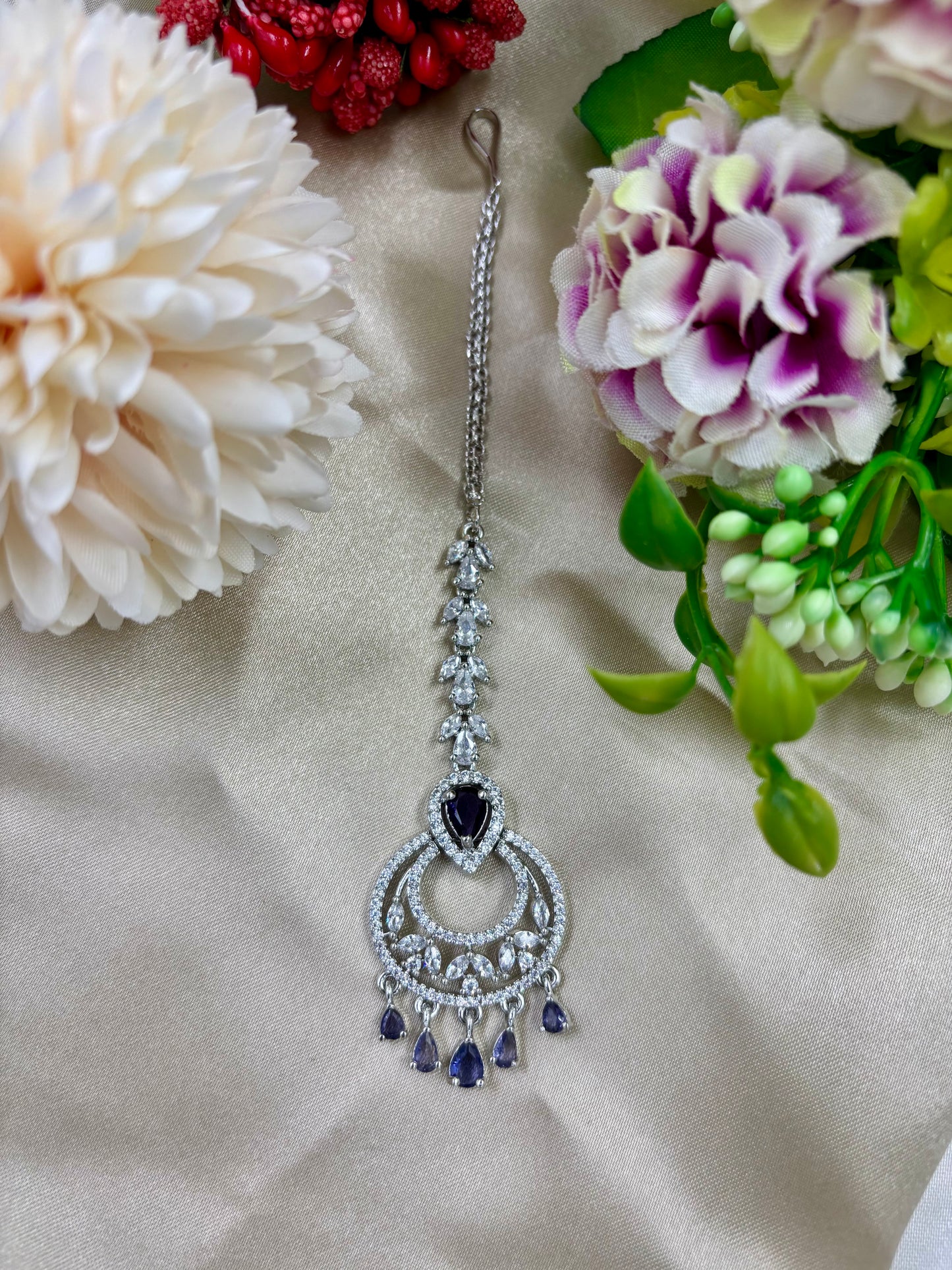 AMERICAN DIMOND DROP DESIGN MANG TIKA