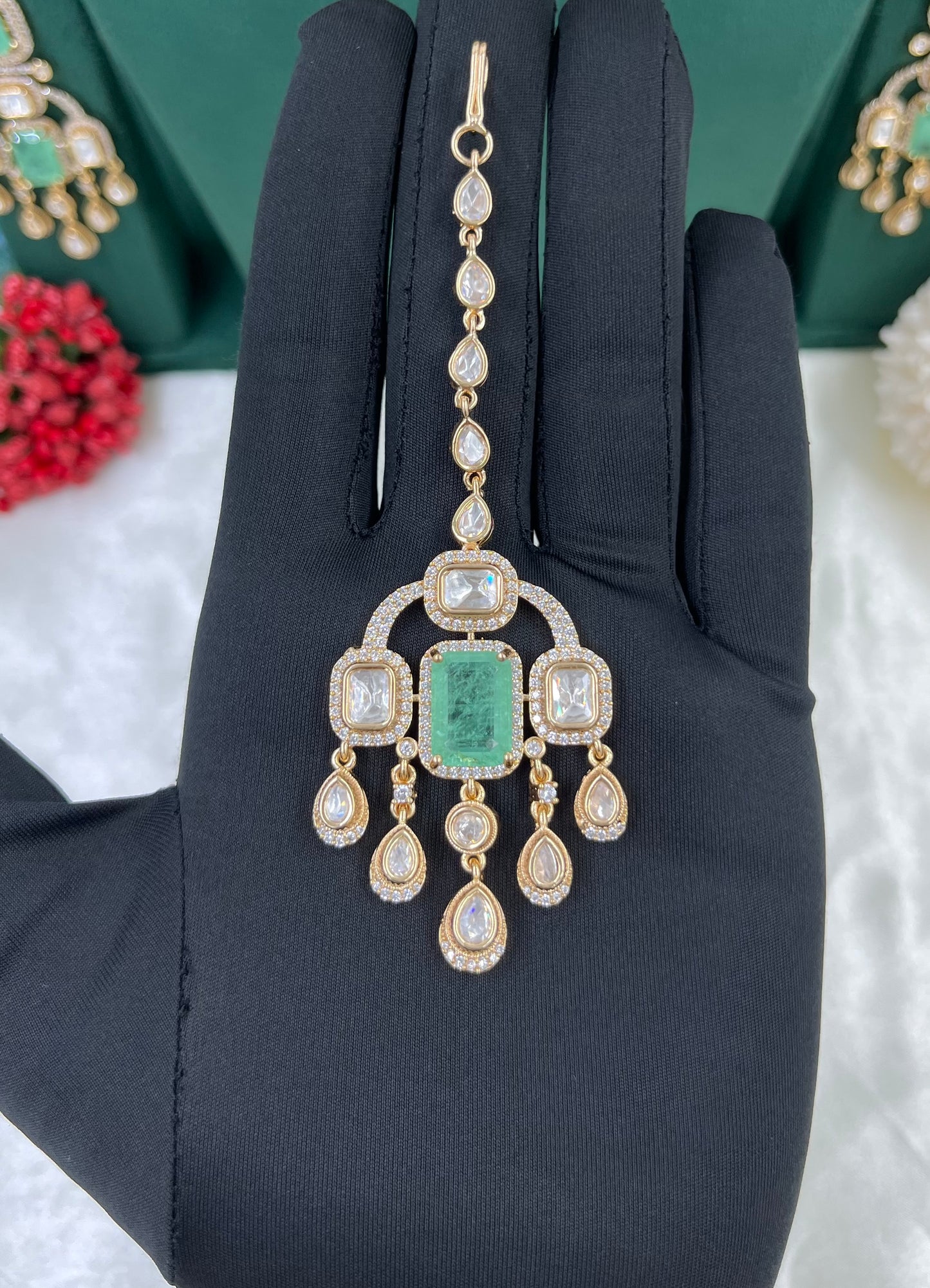 Viva Moissanite Kundan Semi Bridal Necklace Set