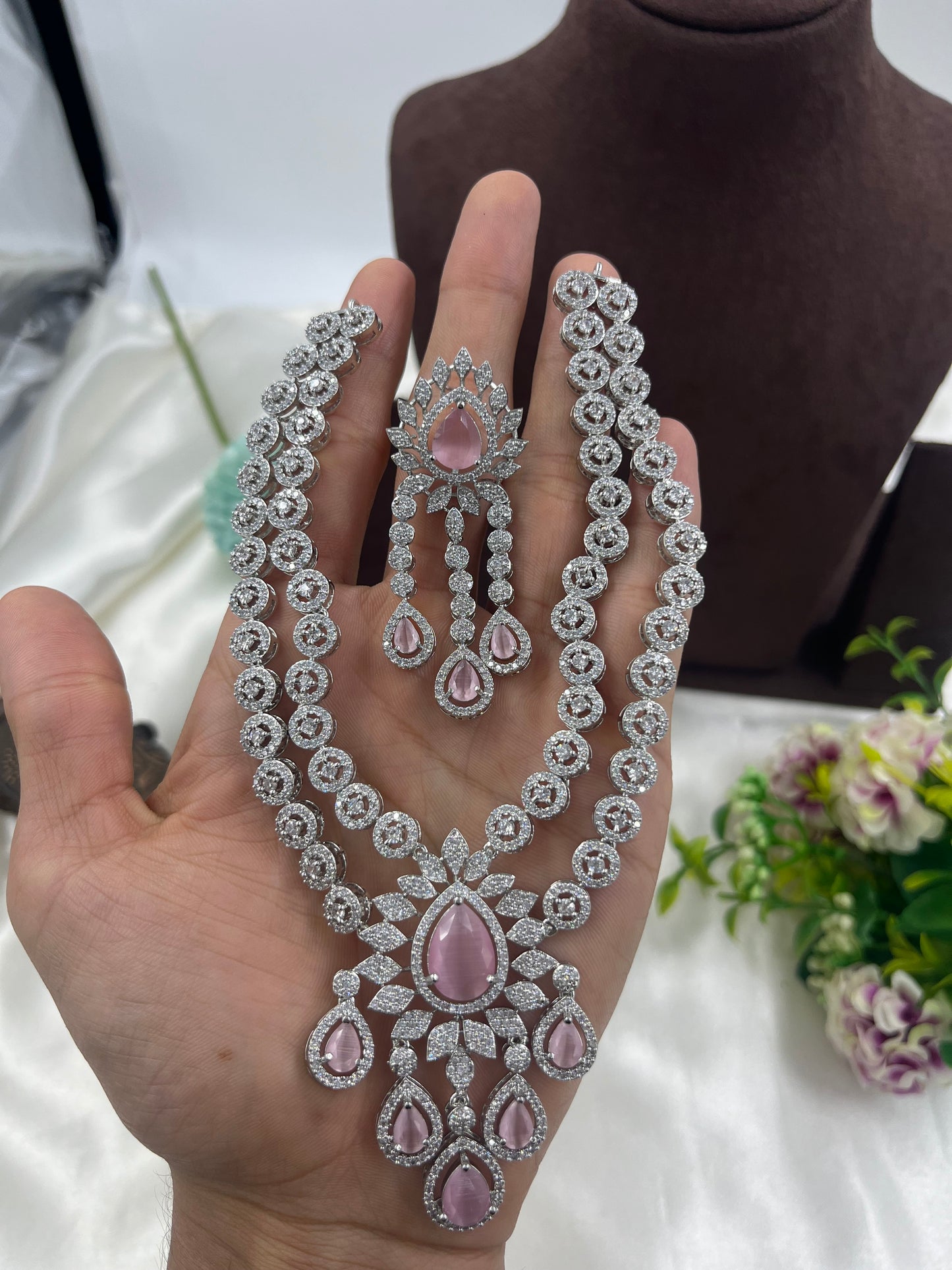 Diva Floral Drop Necklace Set