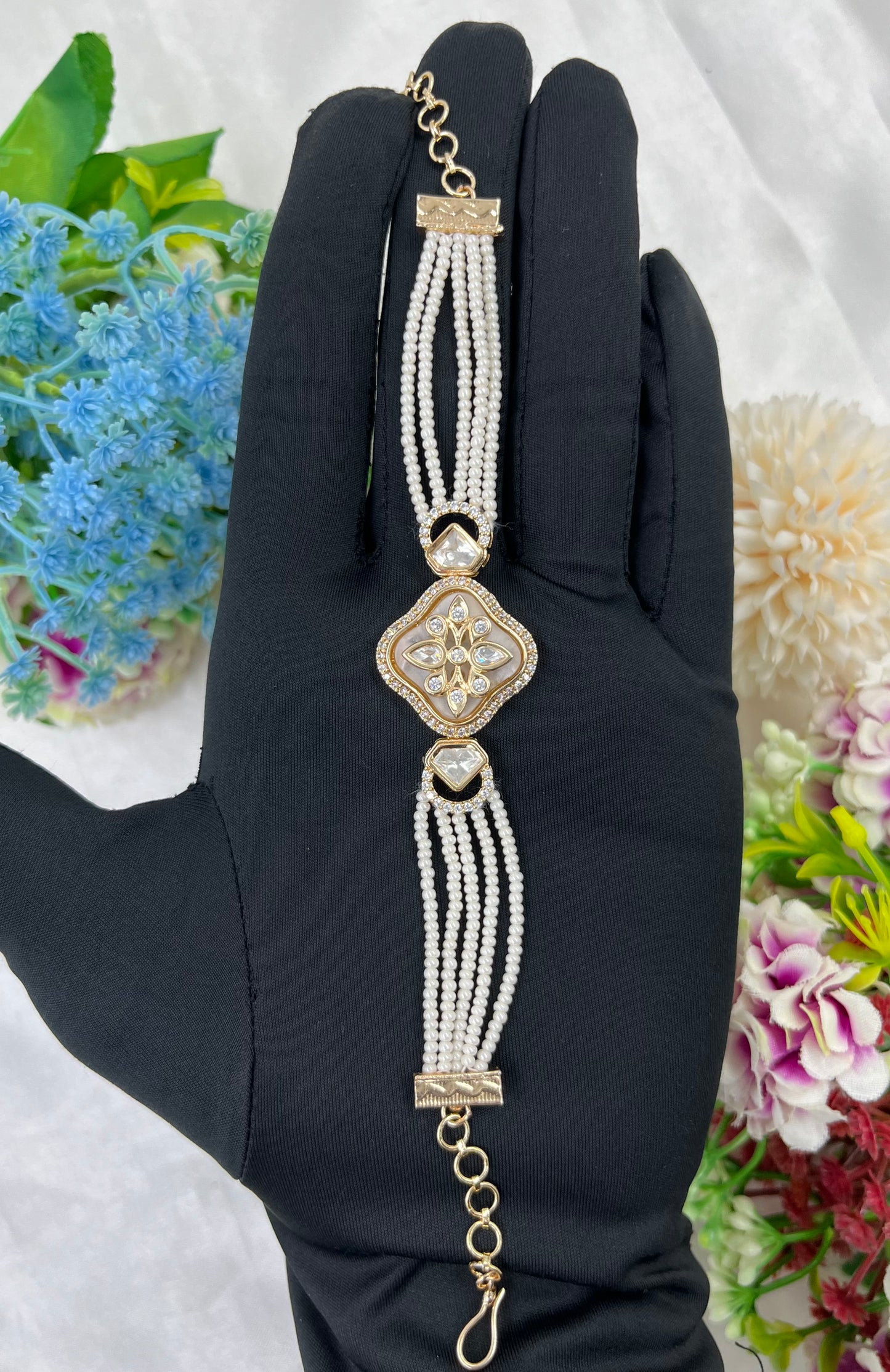 Starry Bliss Pearl Bracelet