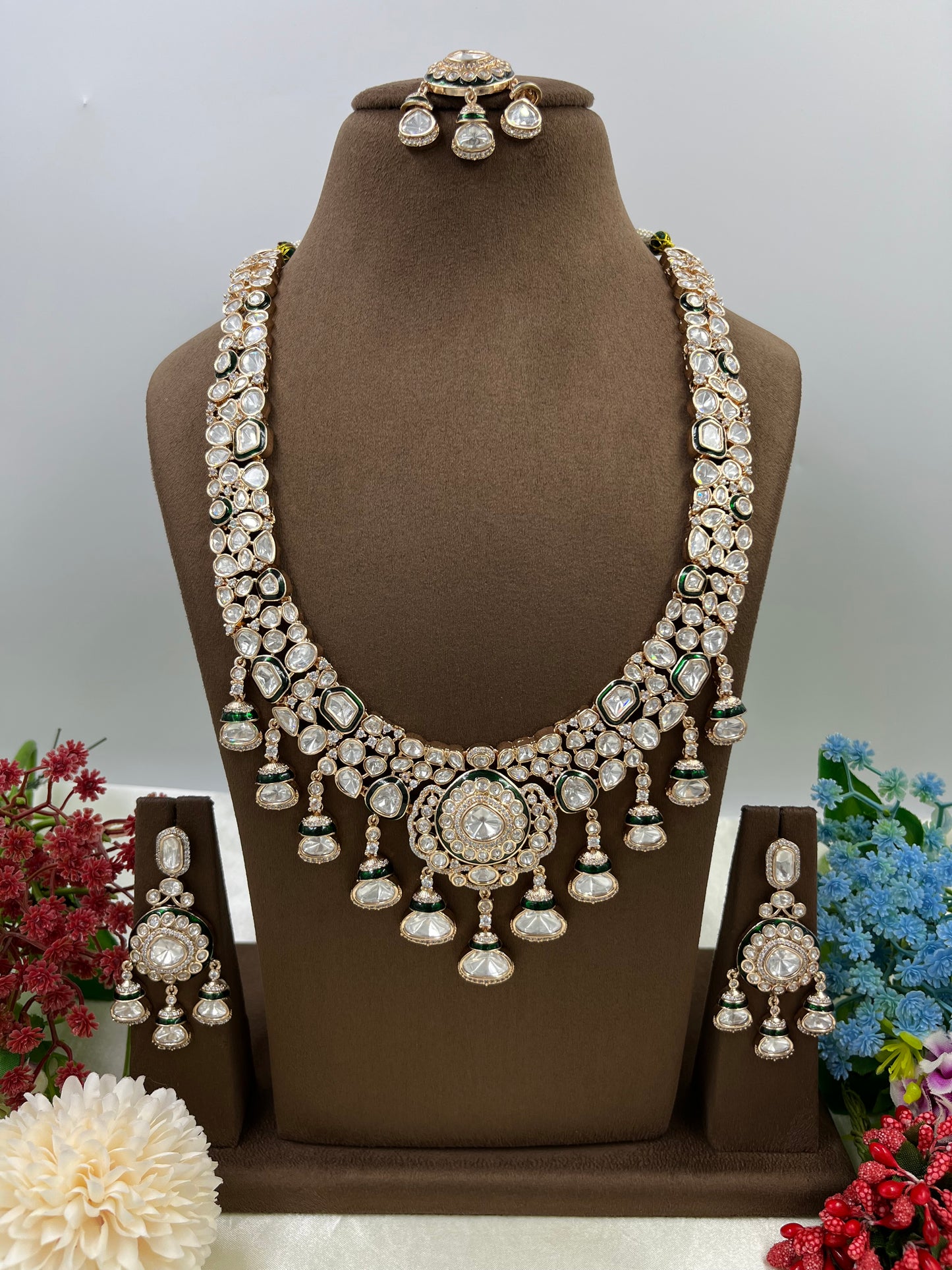 Rizvi Long Moissanite Kundan Necklace