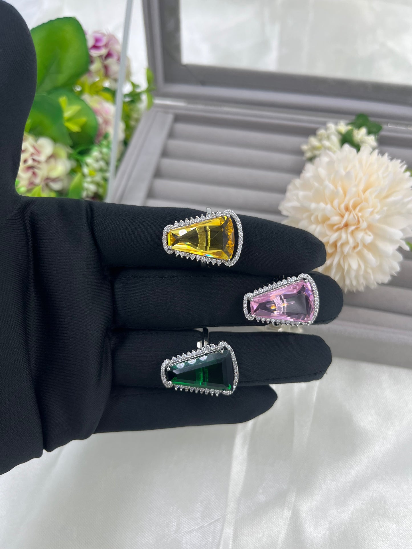 Gem Glam Premium Ad Ring