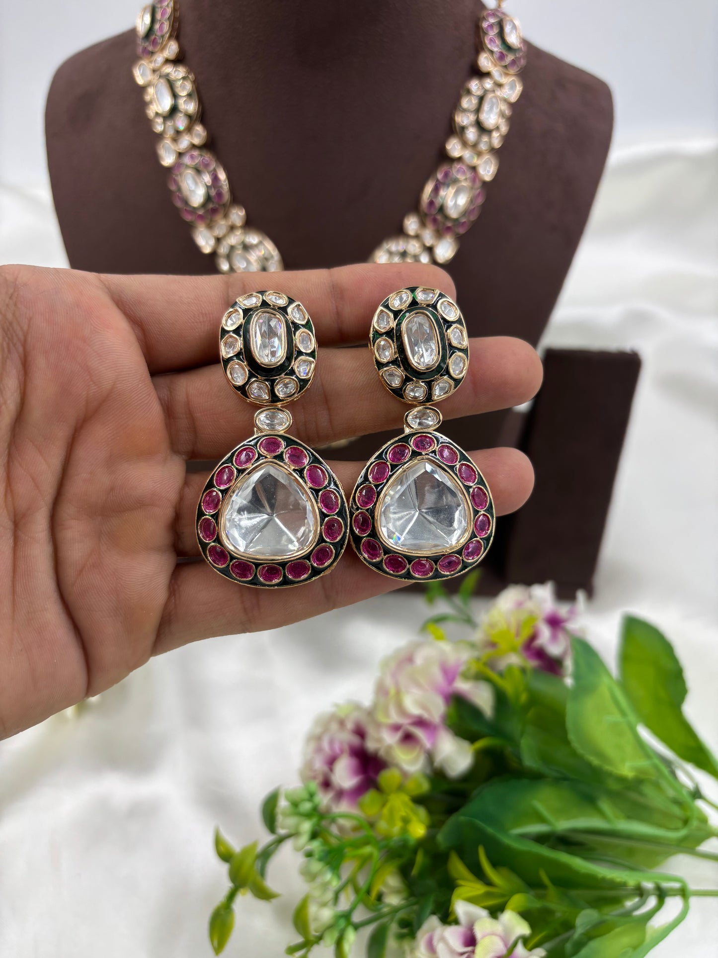 Sovereign Brass Moissanite Kundan Radiance Necklace