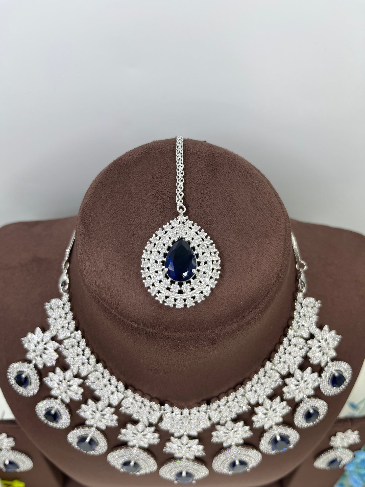 American Floral Drop Necklace Set (Small)