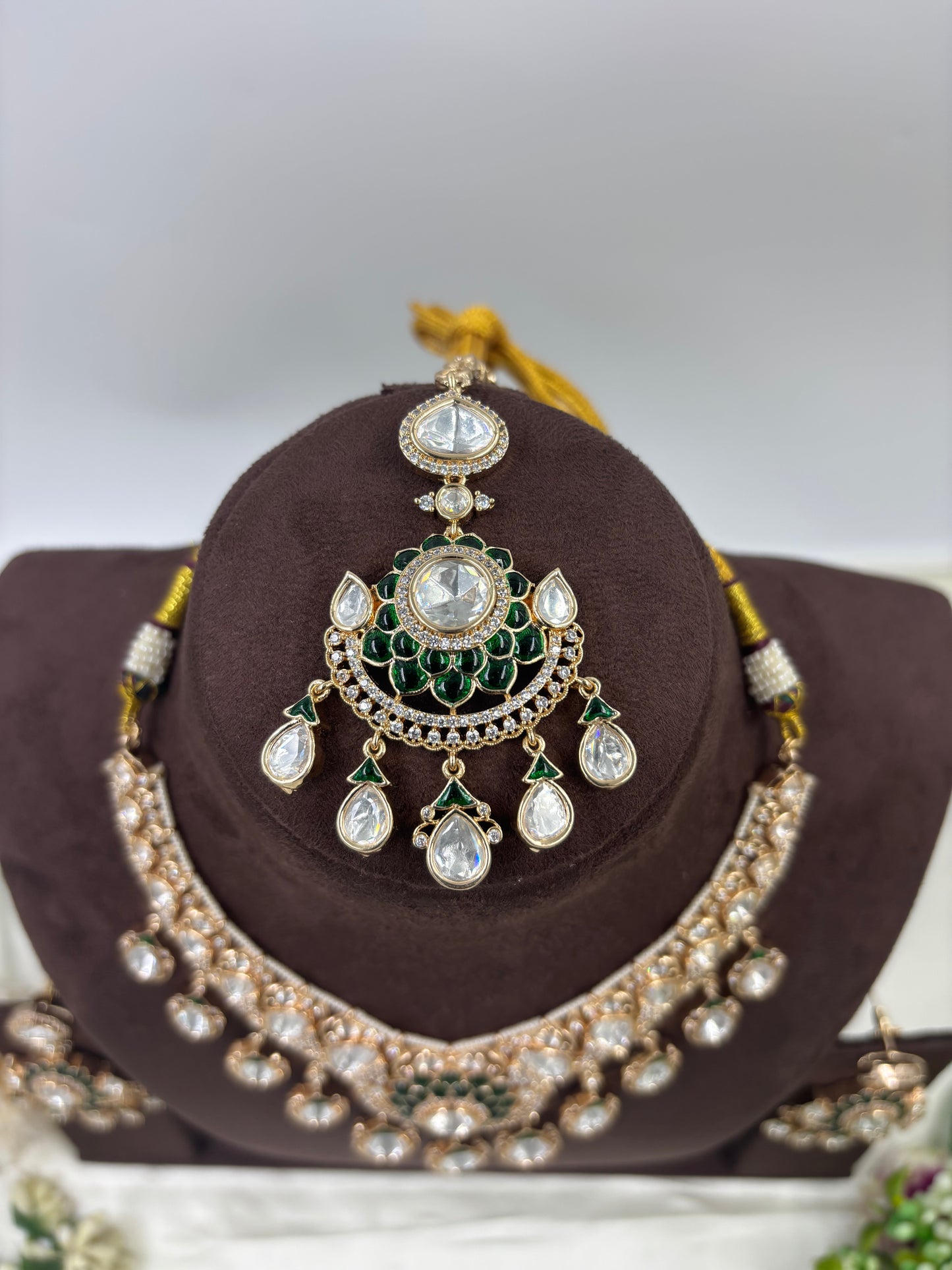 Heer Ratan Moissanite Kundan Necklace