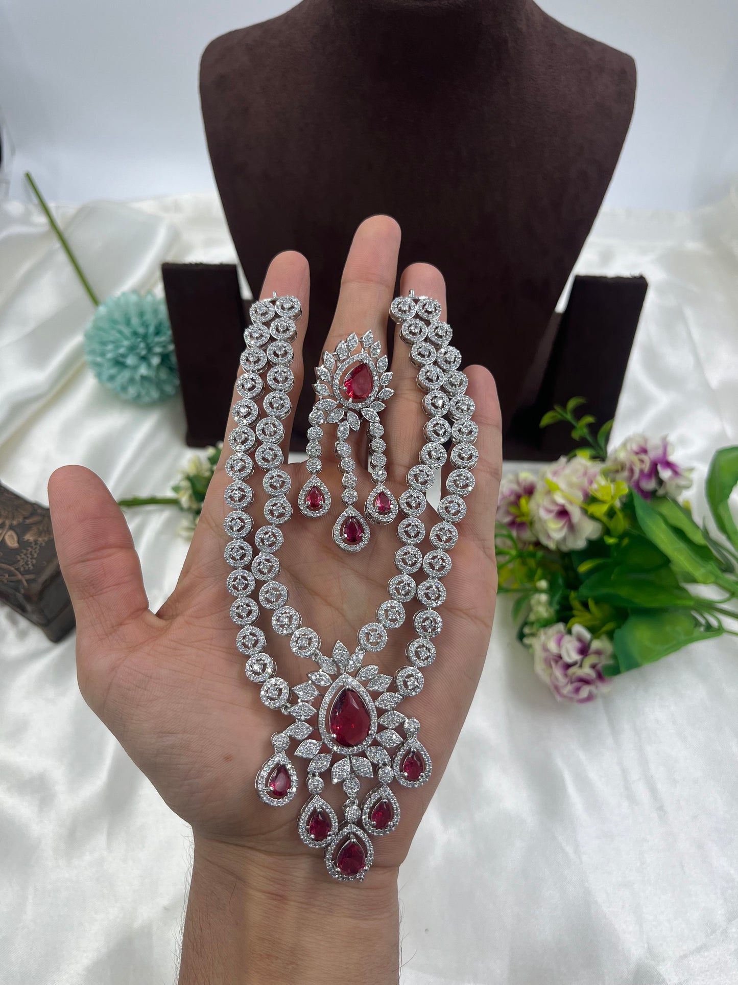 Diva Floral Drop Necklace Set