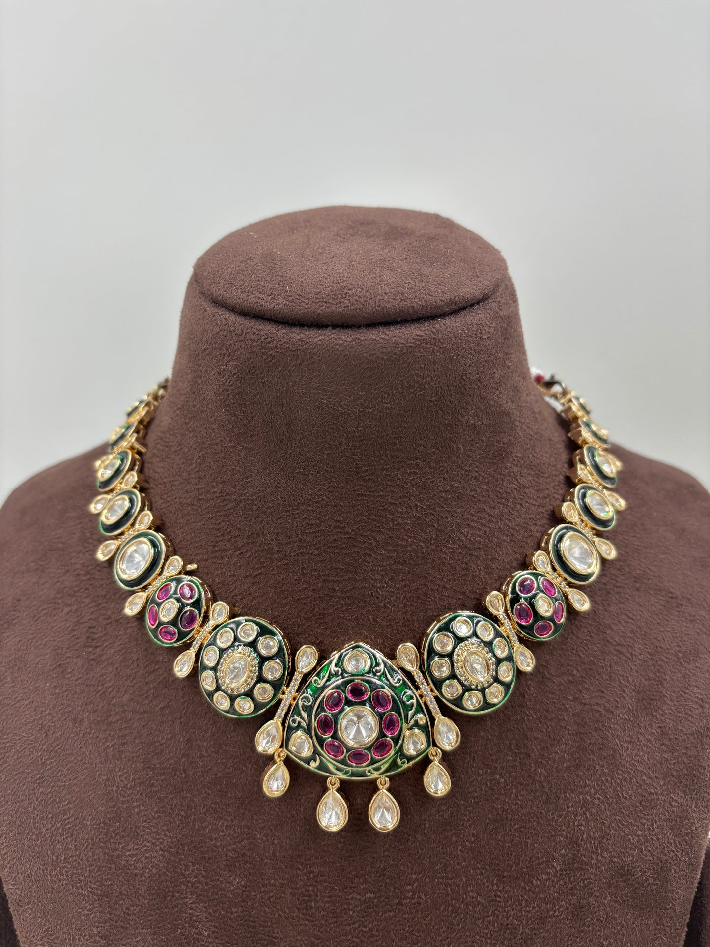 KAVYA KUNDAN PREMIUM MOISSANITE NECKLACE