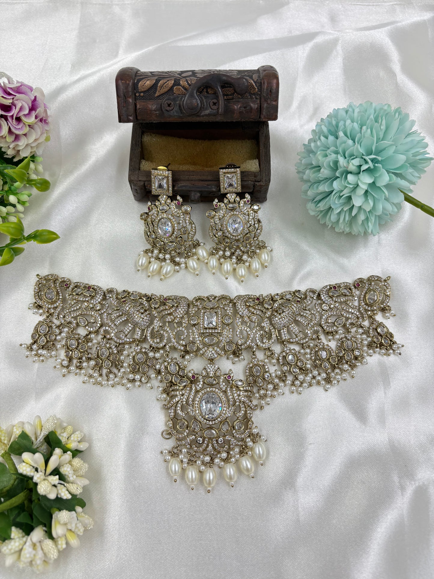 LORA PREMIUM VICTORIAN CHOKER NECKLACE SET