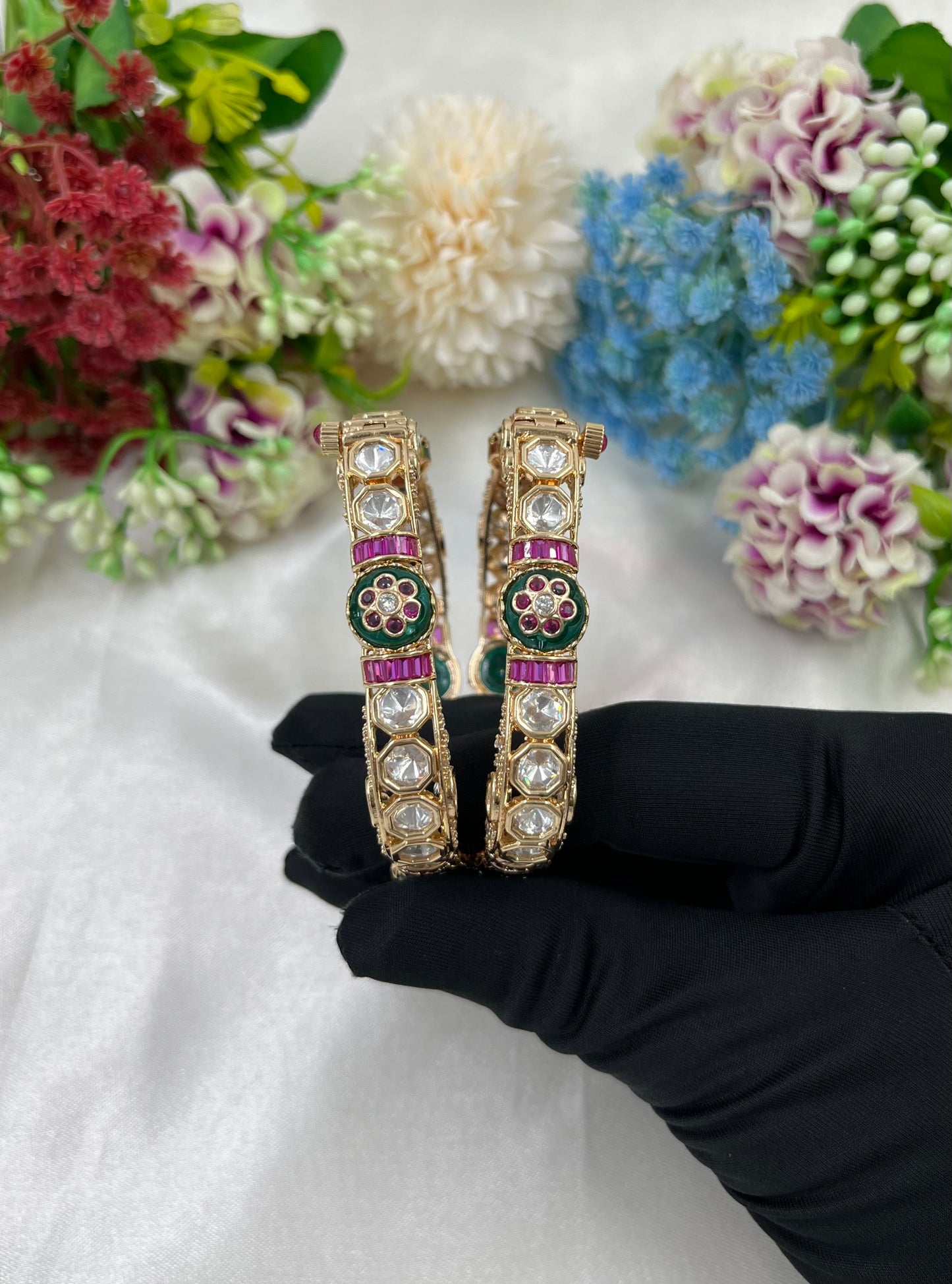 Rujani Moissanite Kundan Bangles (Openable)
