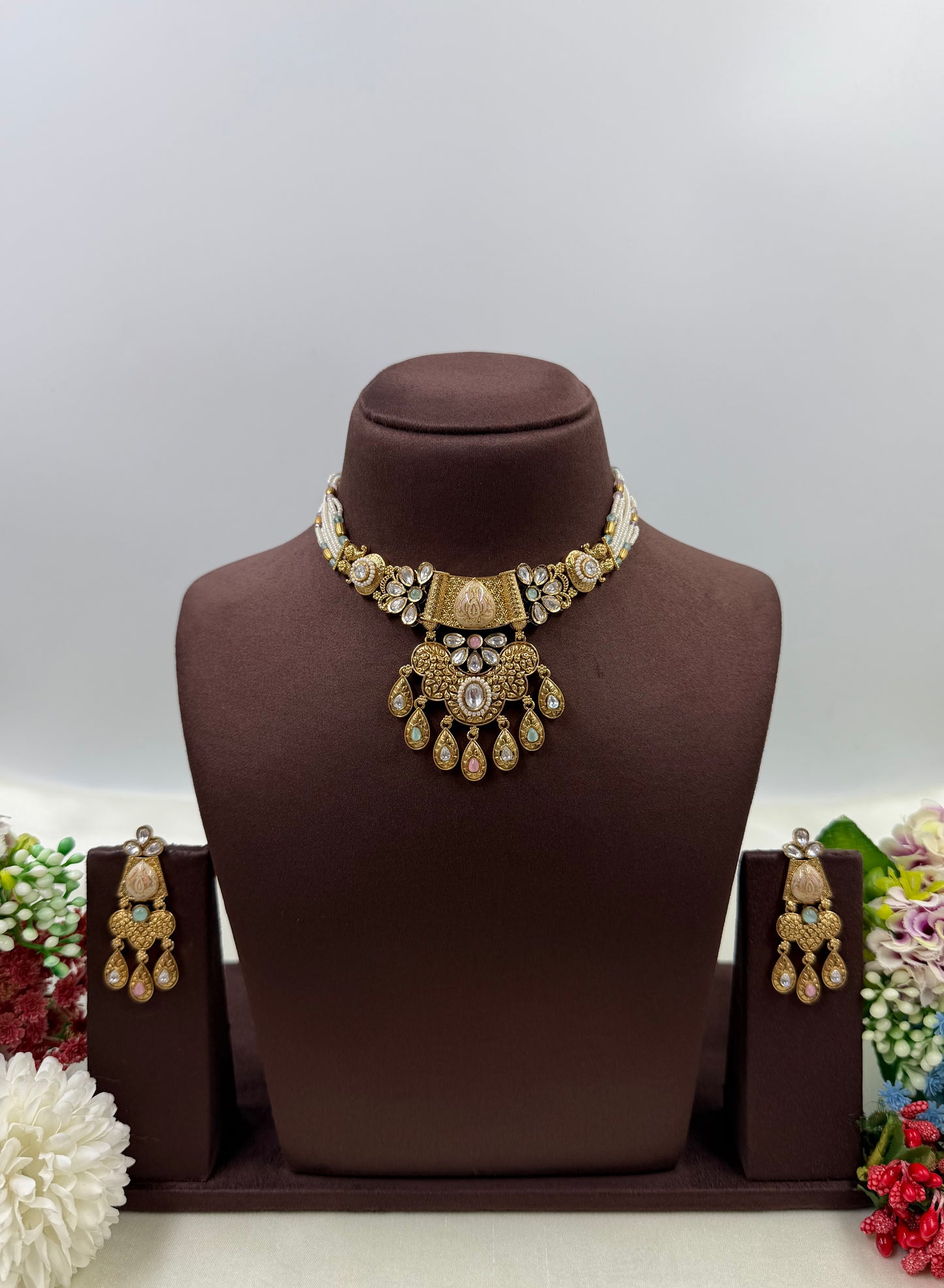 Reeja Antique Gold Necklace Set