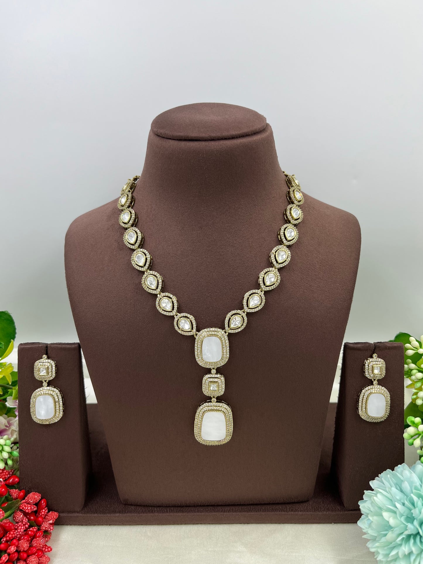 Nisha Moissanite Necklace