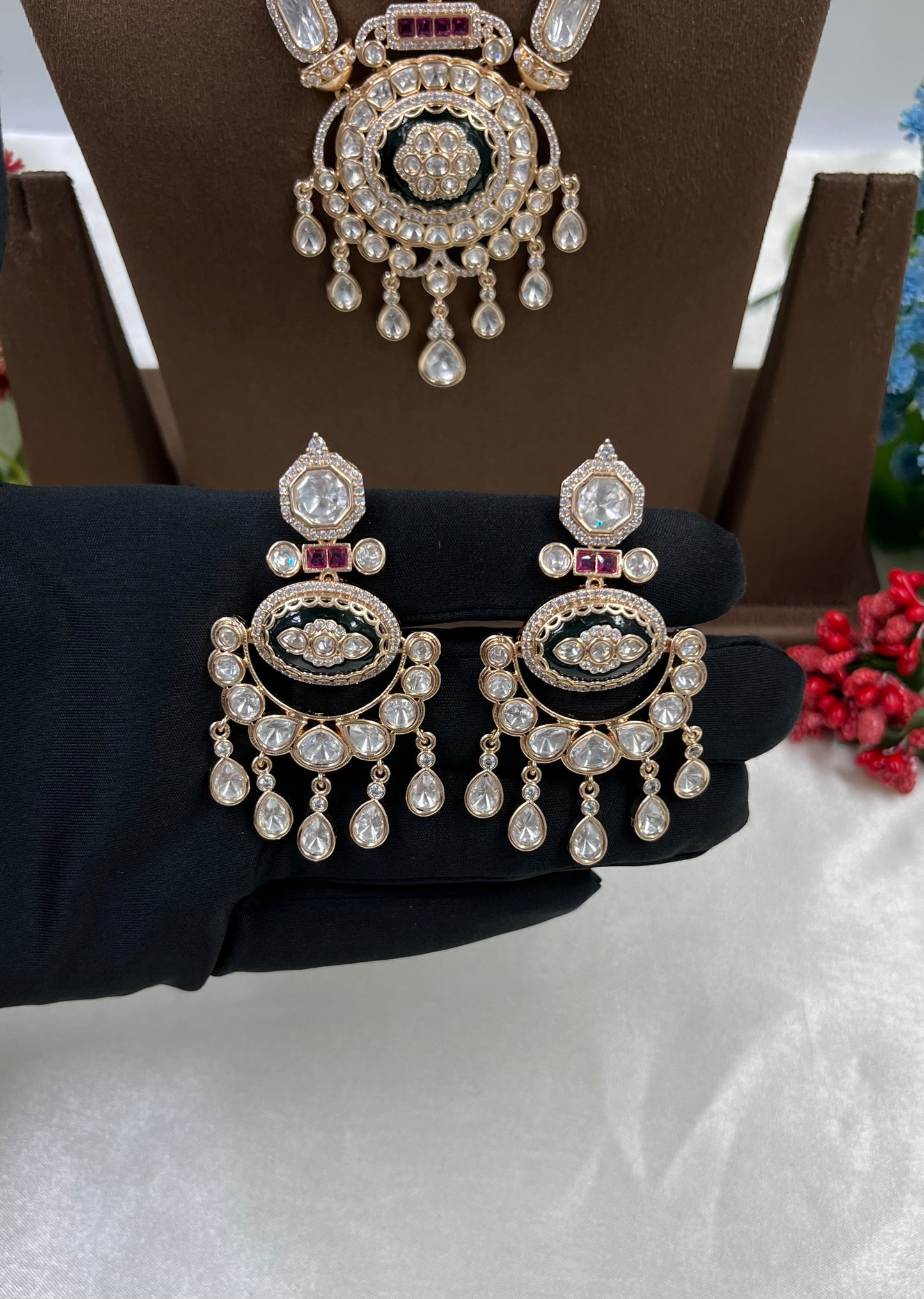Arisya Moissanite Kundan Necklacel