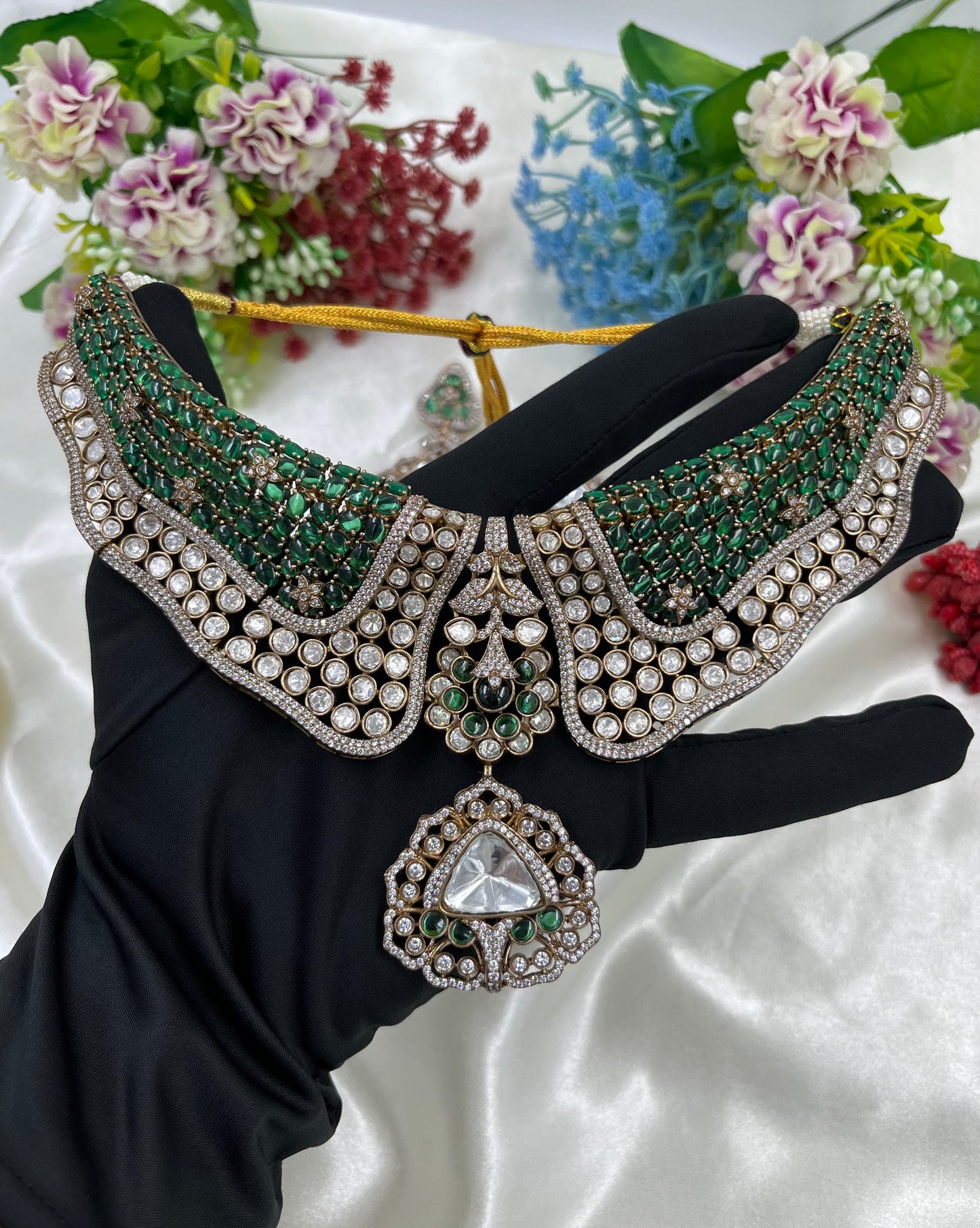 Sheesh Mahal Premium Kundan Necklace