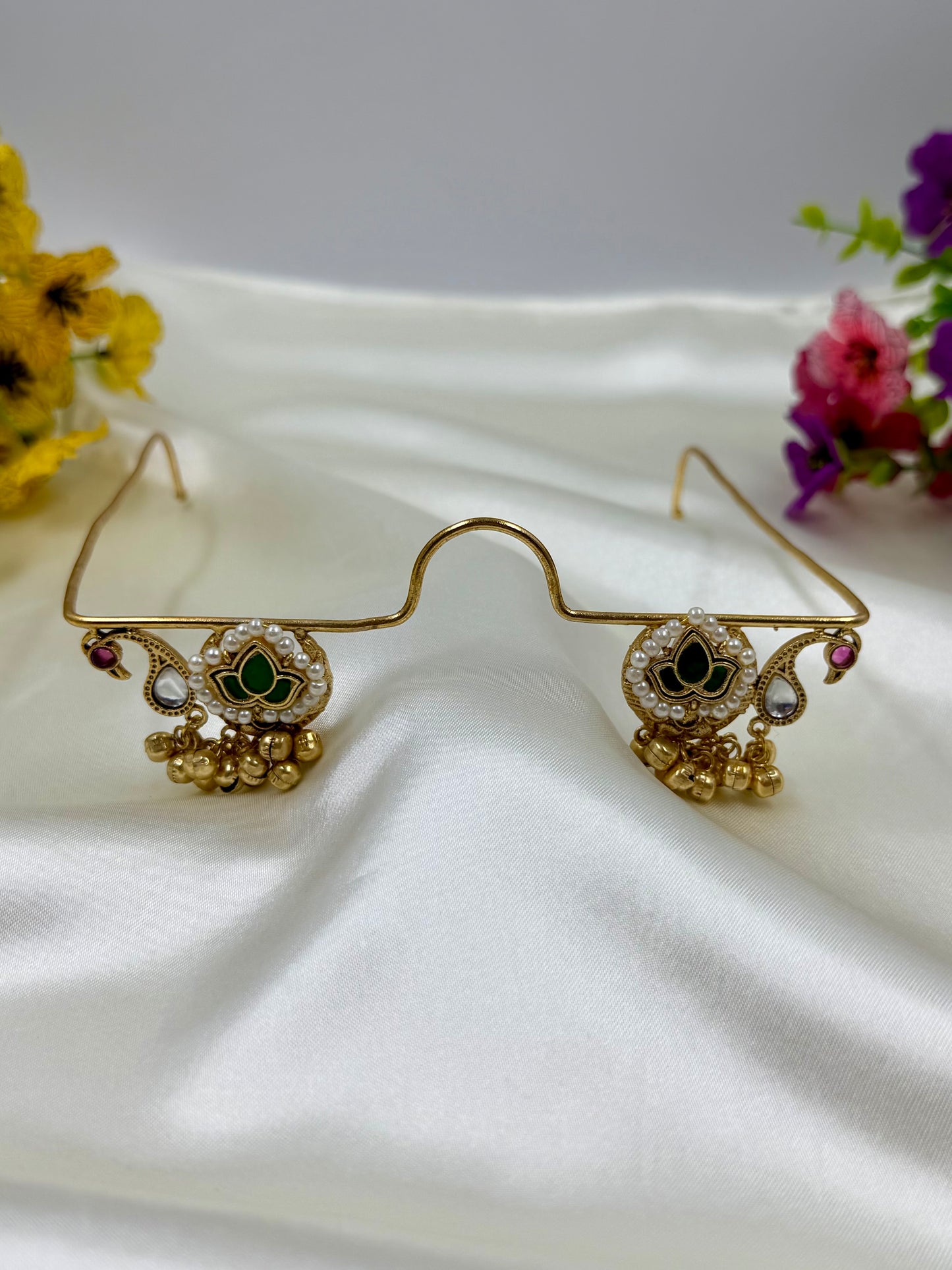 Indira Pachi Kundan Facelet