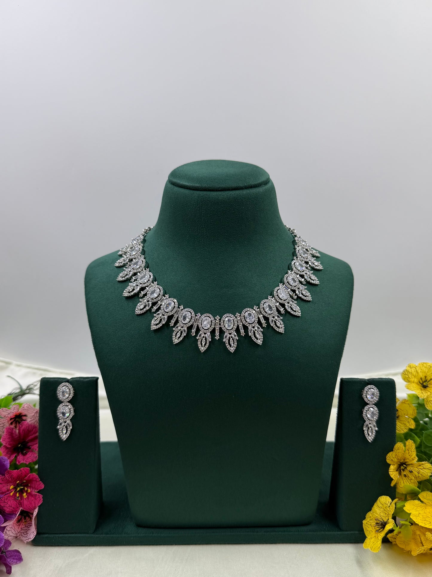 Daisy American Diamond Necklace