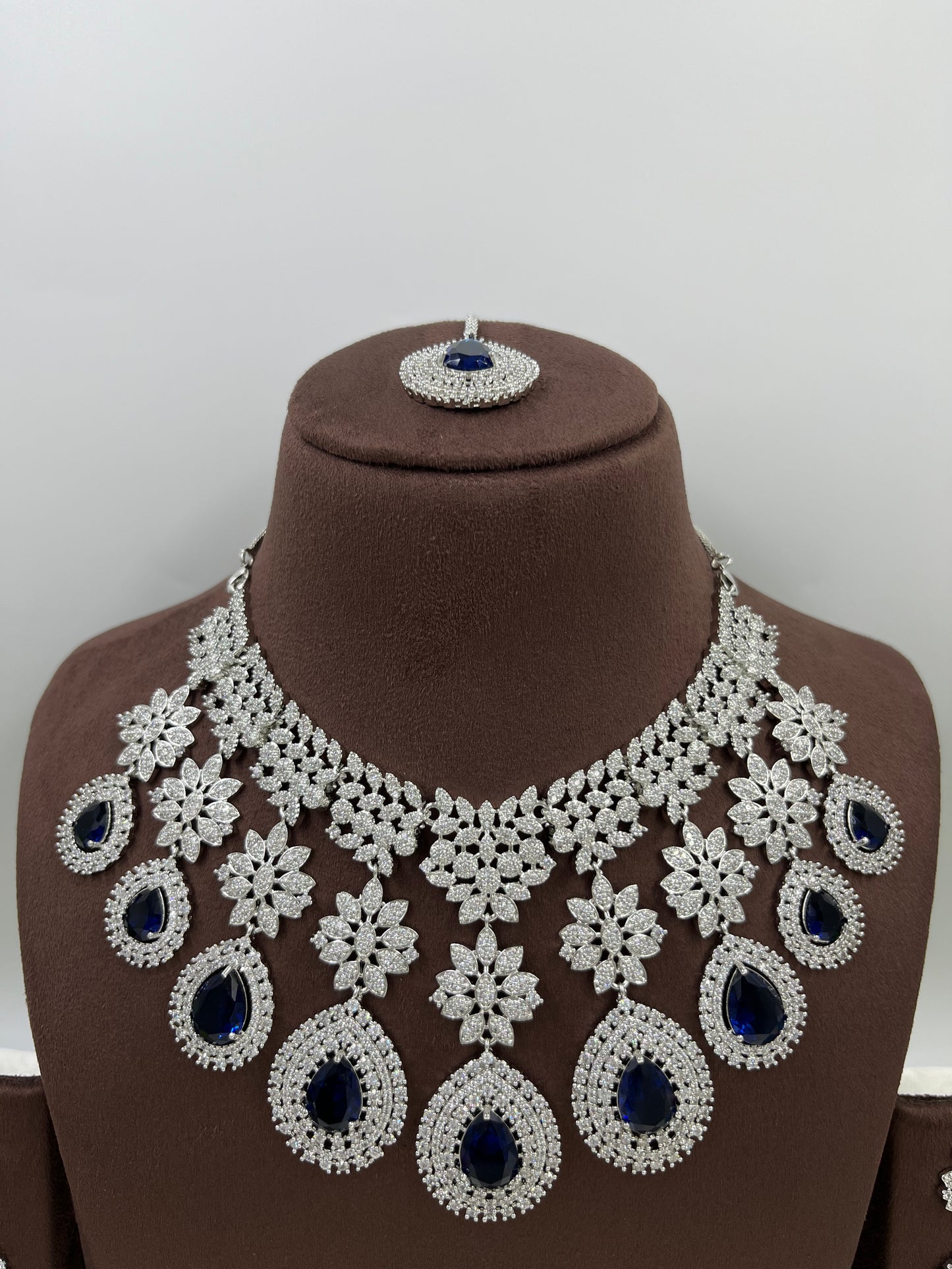 American Floral Drop Necklace Set (Small)