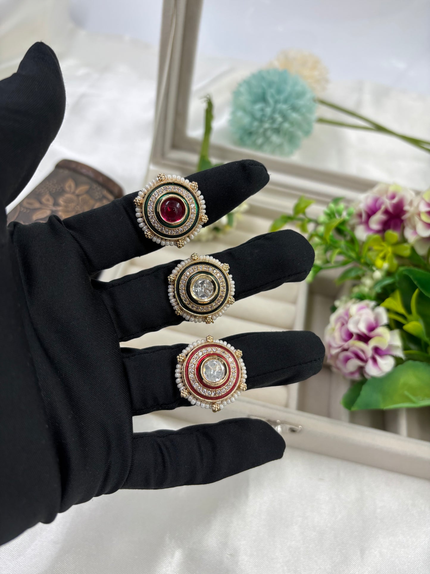Sapa Moissanite Kundan Ring