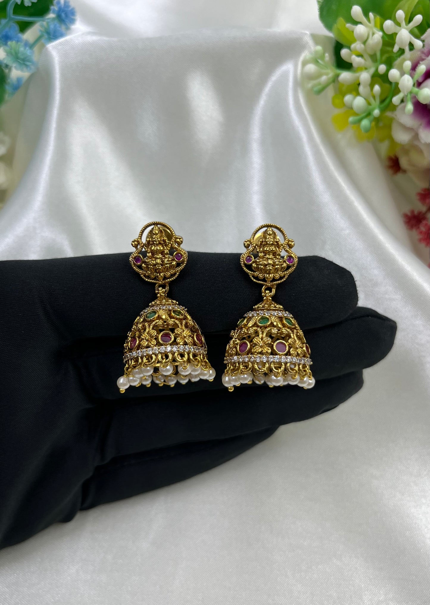 Kritika Victorian Jhumka