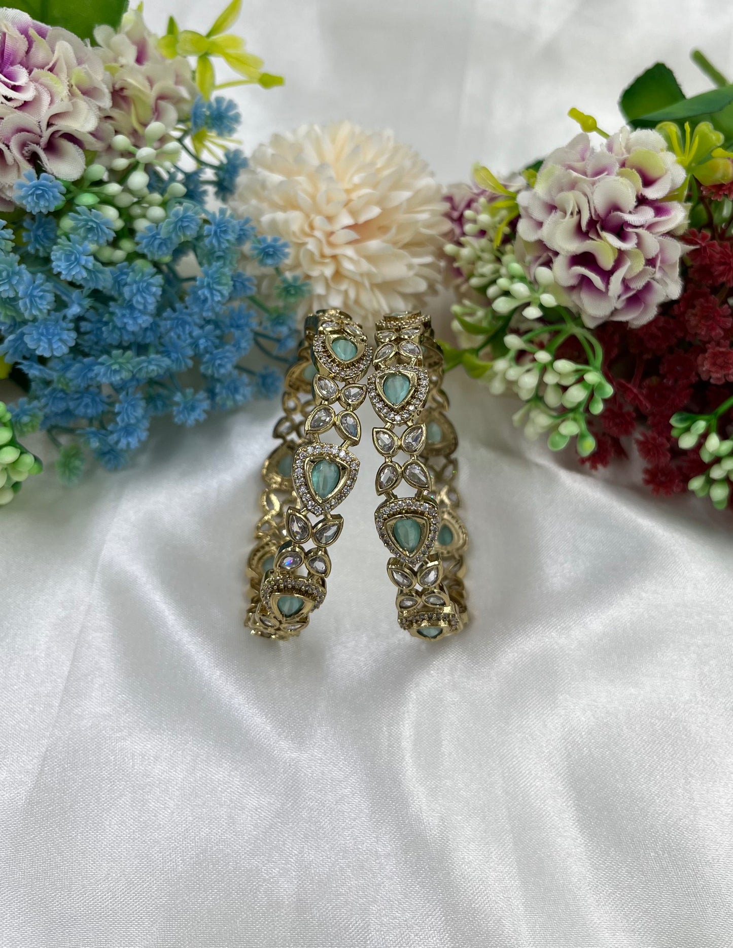Hanika Premium Victorian Ad Bangles