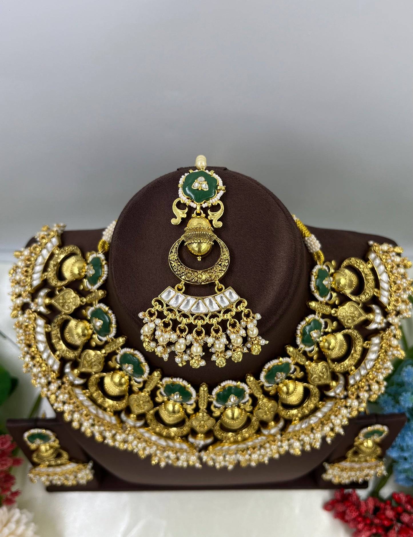 Heritage Pachi Antique gold Semi Bridal Necklace.