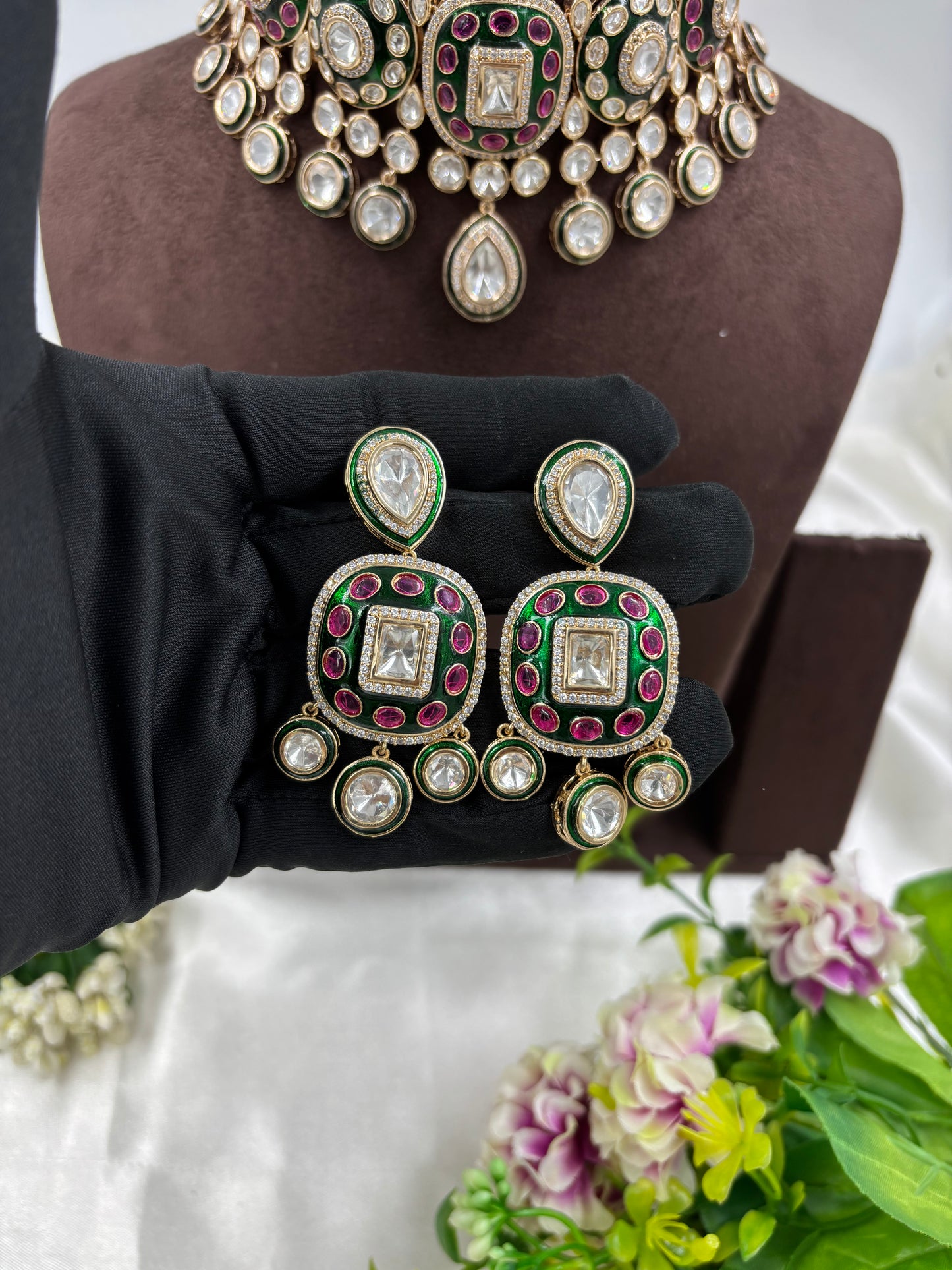 ZAREEN KUNDAN CHOKER MOISSANITE DROP NECKLACE.