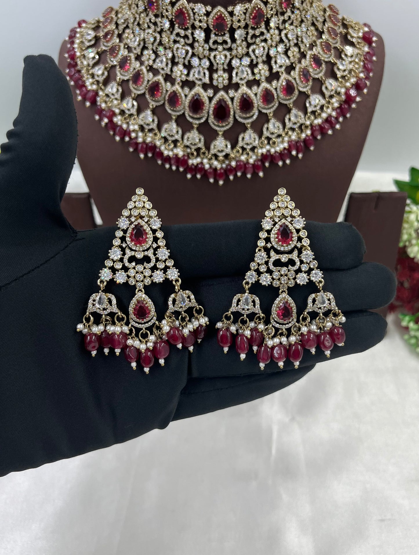 Nidhi Premium Victorian Ad Necklace