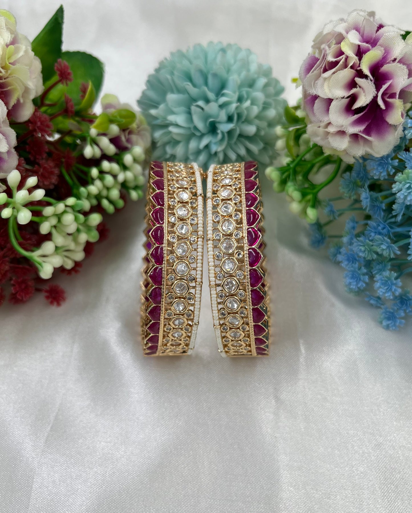 Vinita Premium Moissanite Kundan Bangles