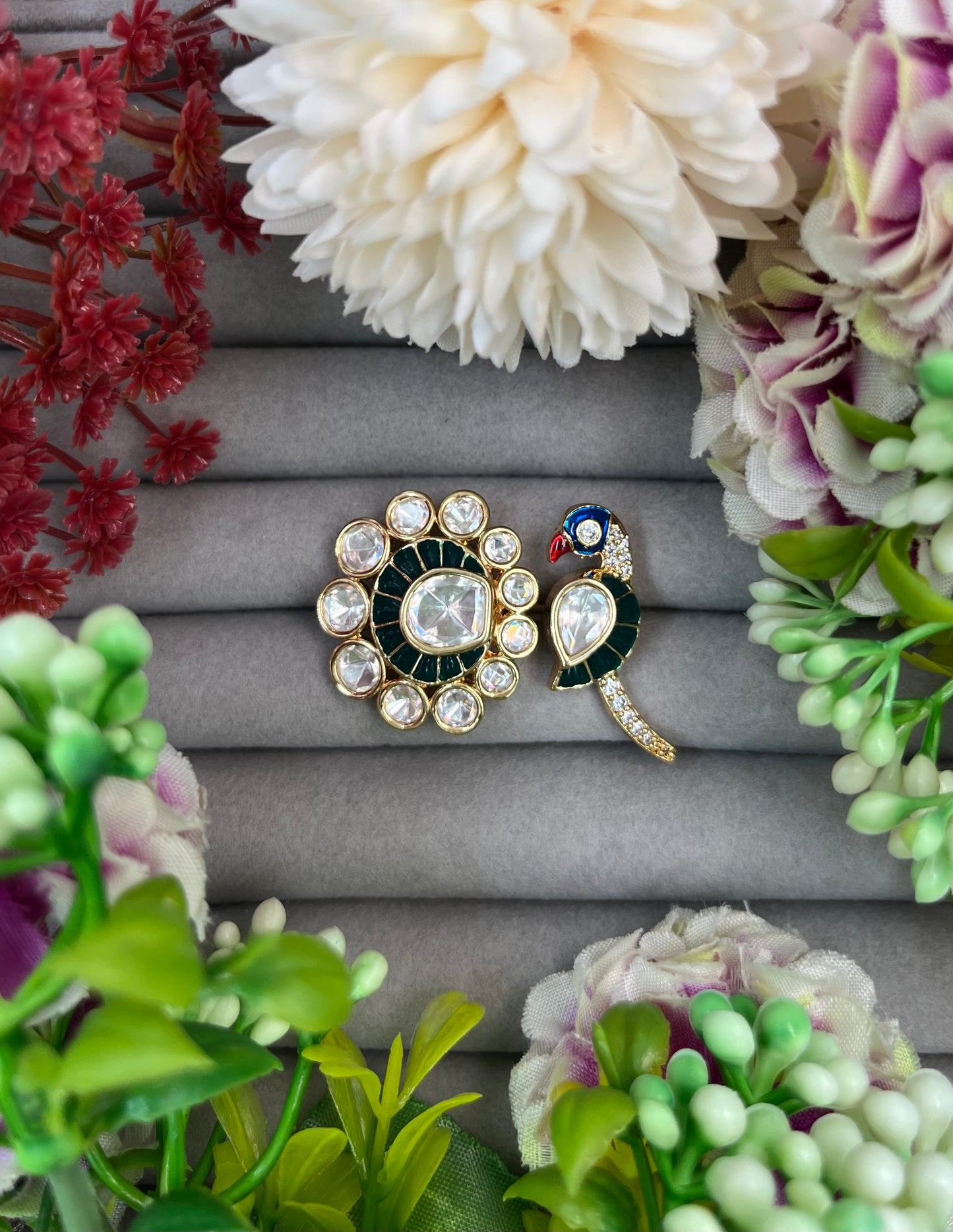 Riwaayat Moissanite Ring