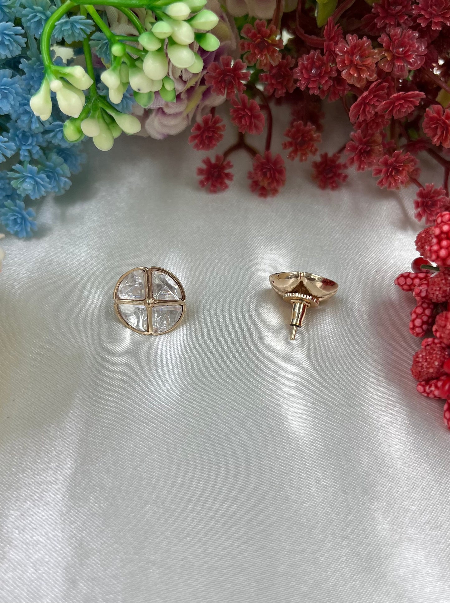 Vishaka Moissanite Kundan Tops