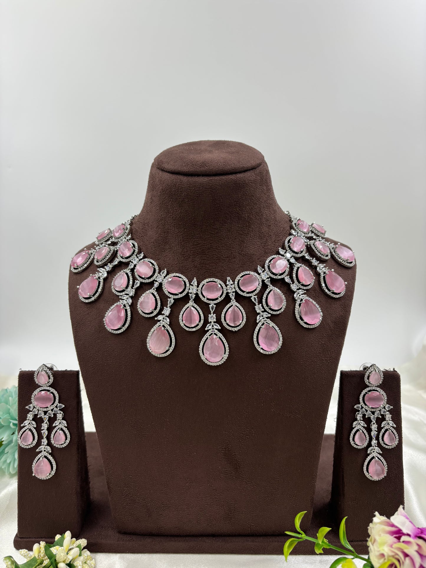LISA AMERICAN DIAMOND PREMIUM NECKLACE SET