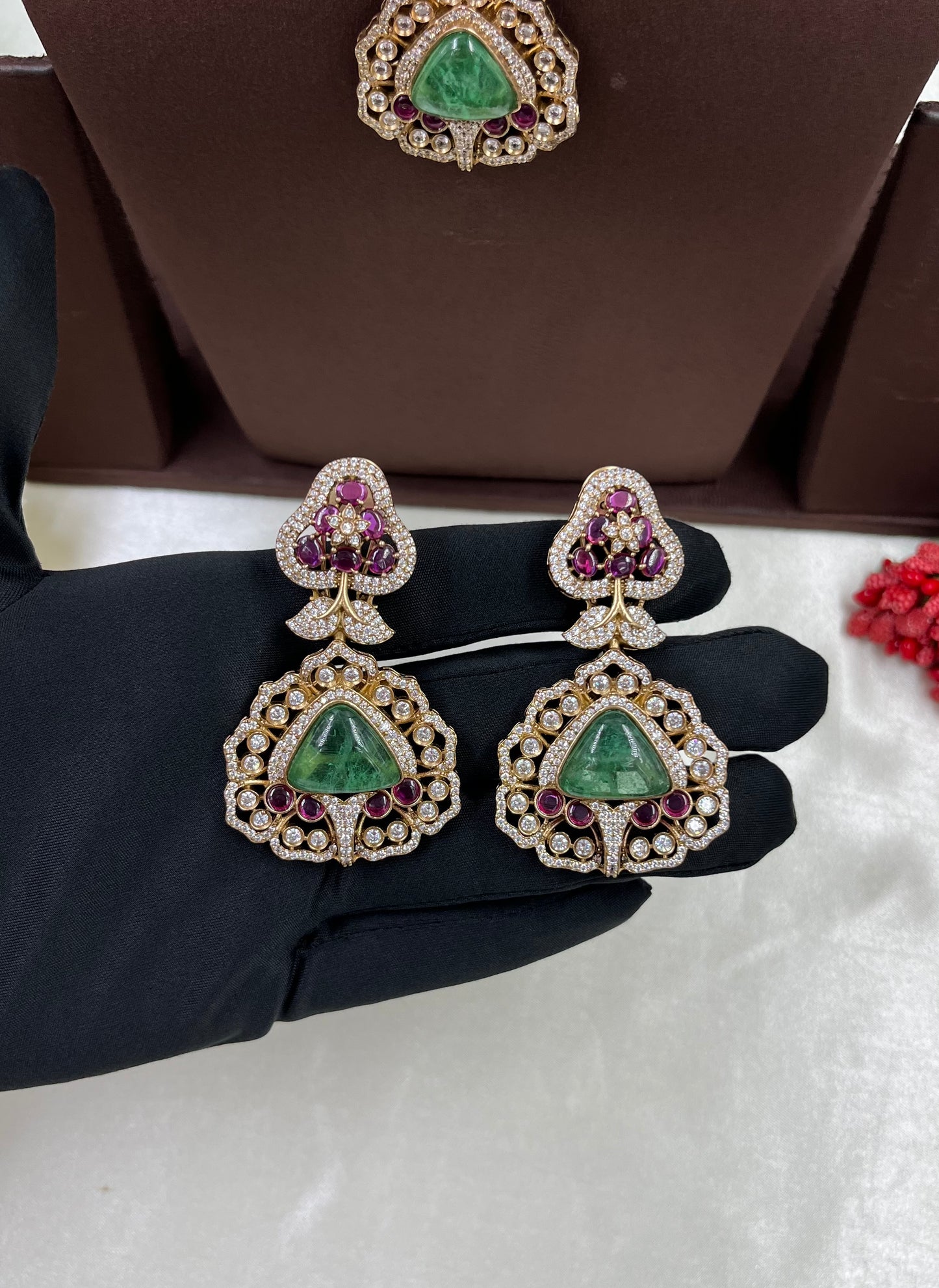 Sheesh Mahal Premium Kundan Necklace
