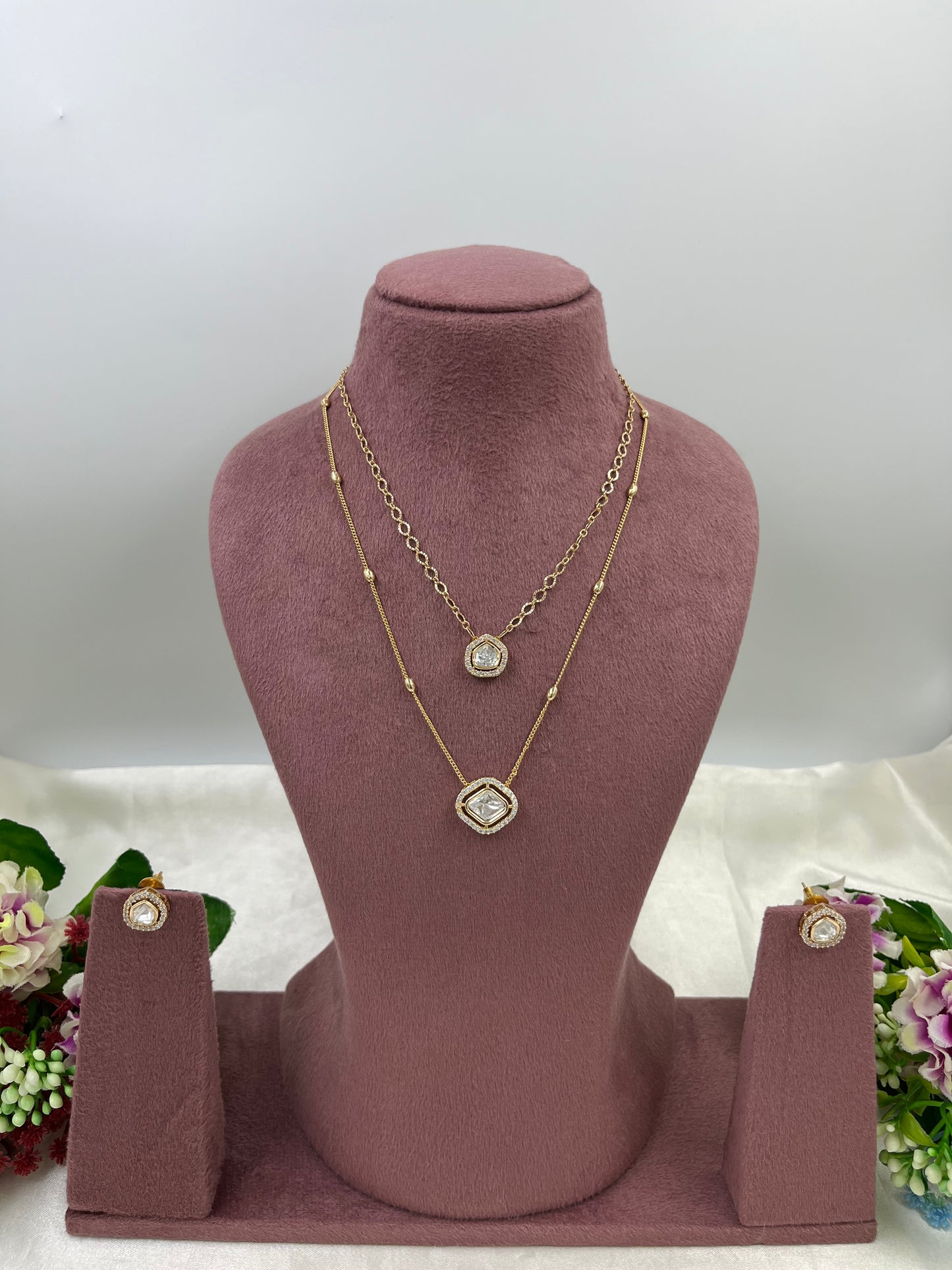 Velina Vogue Chain Pendant