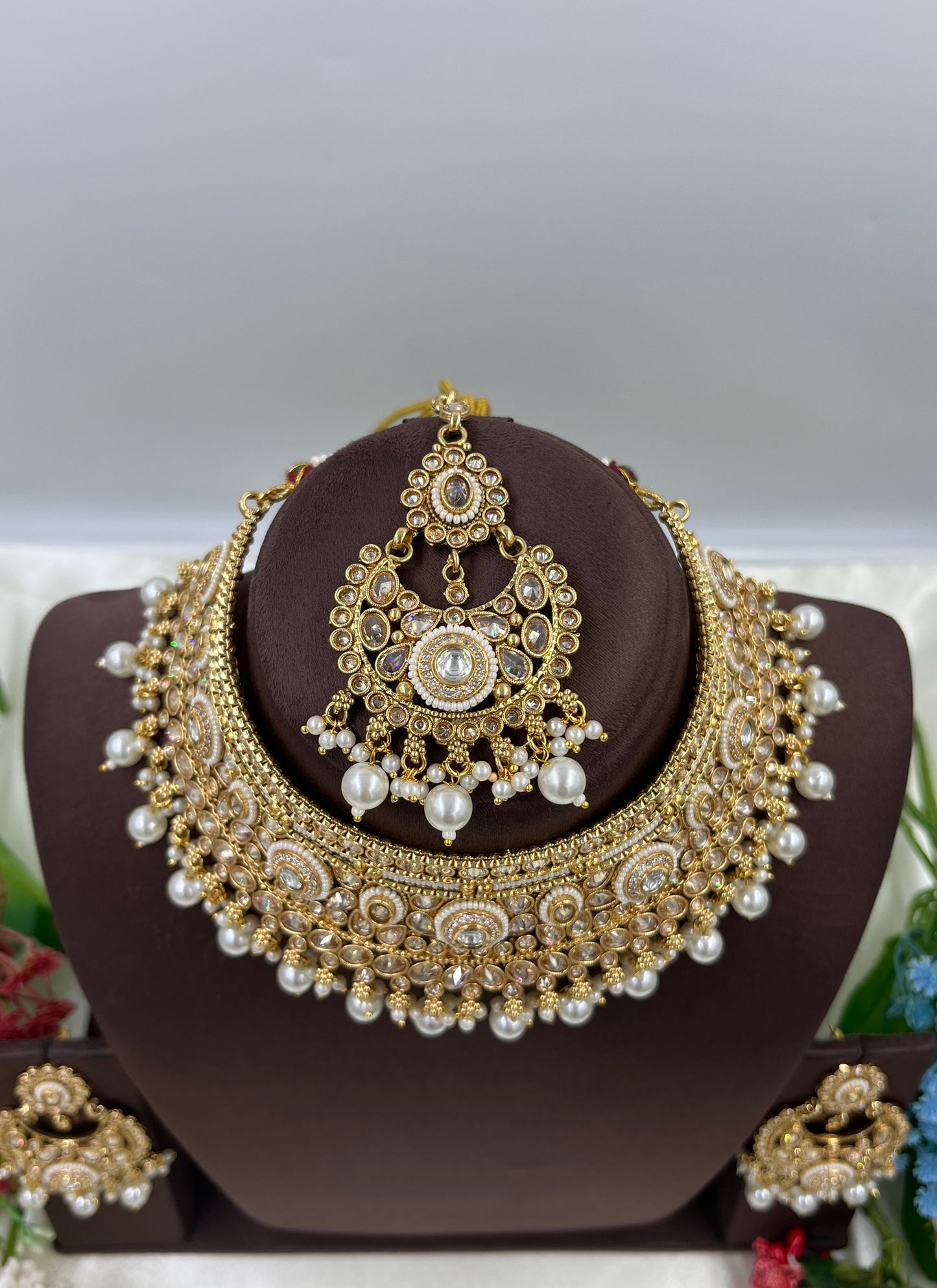 Eesha Traditional Choker
