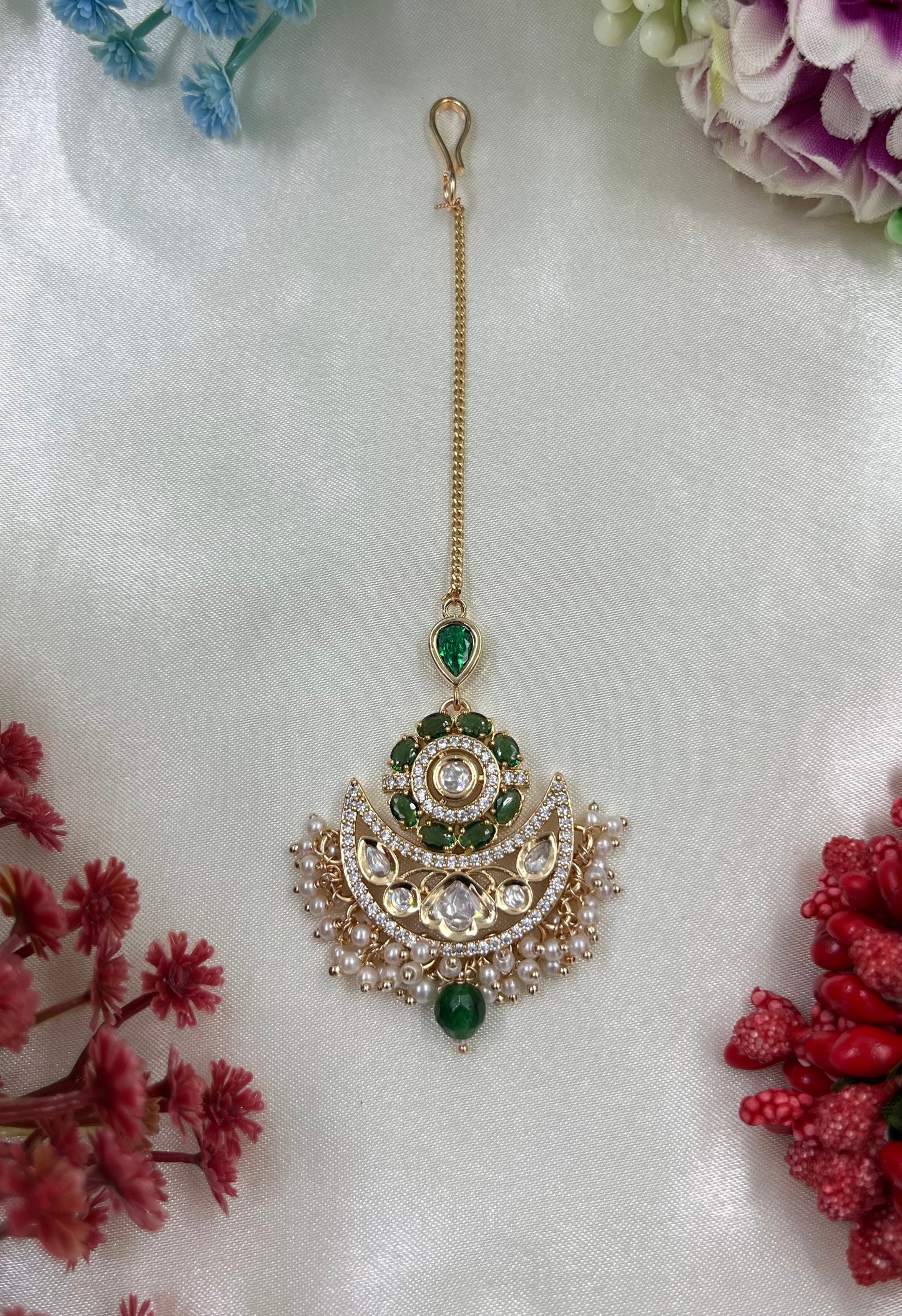 Chandrika Kundan Tikka
