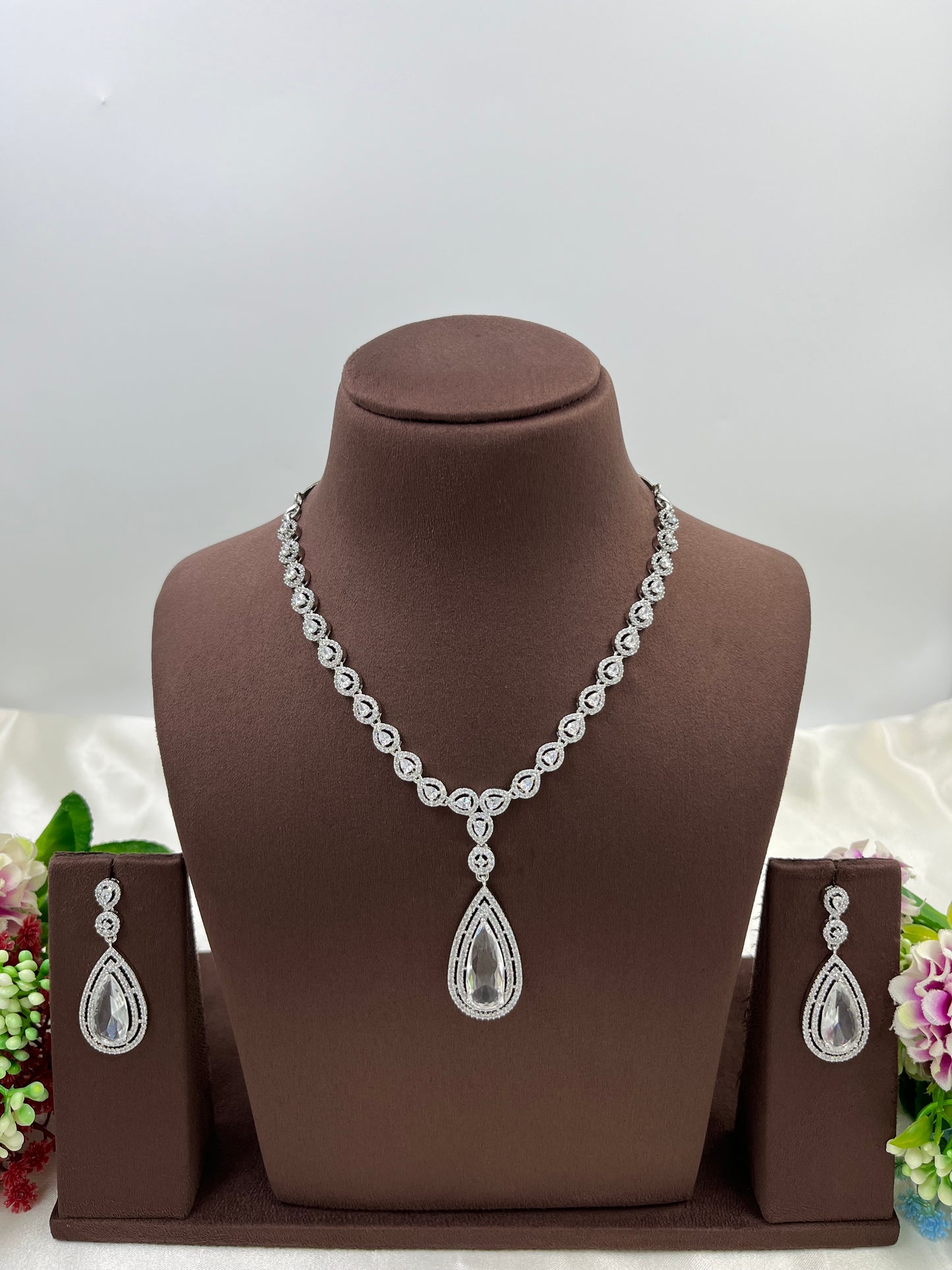 Zara Regal Drop Necklace Set
