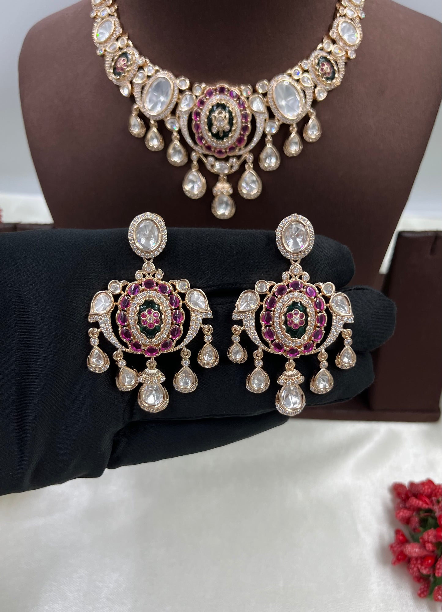 Noor Moissanite Necklace