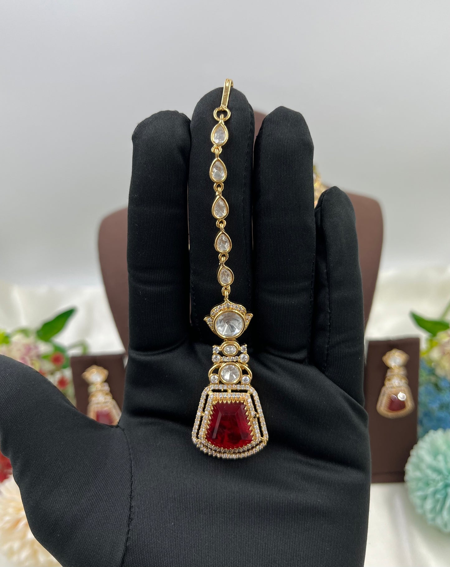 Zevra Moissanite Kundan Necklace
